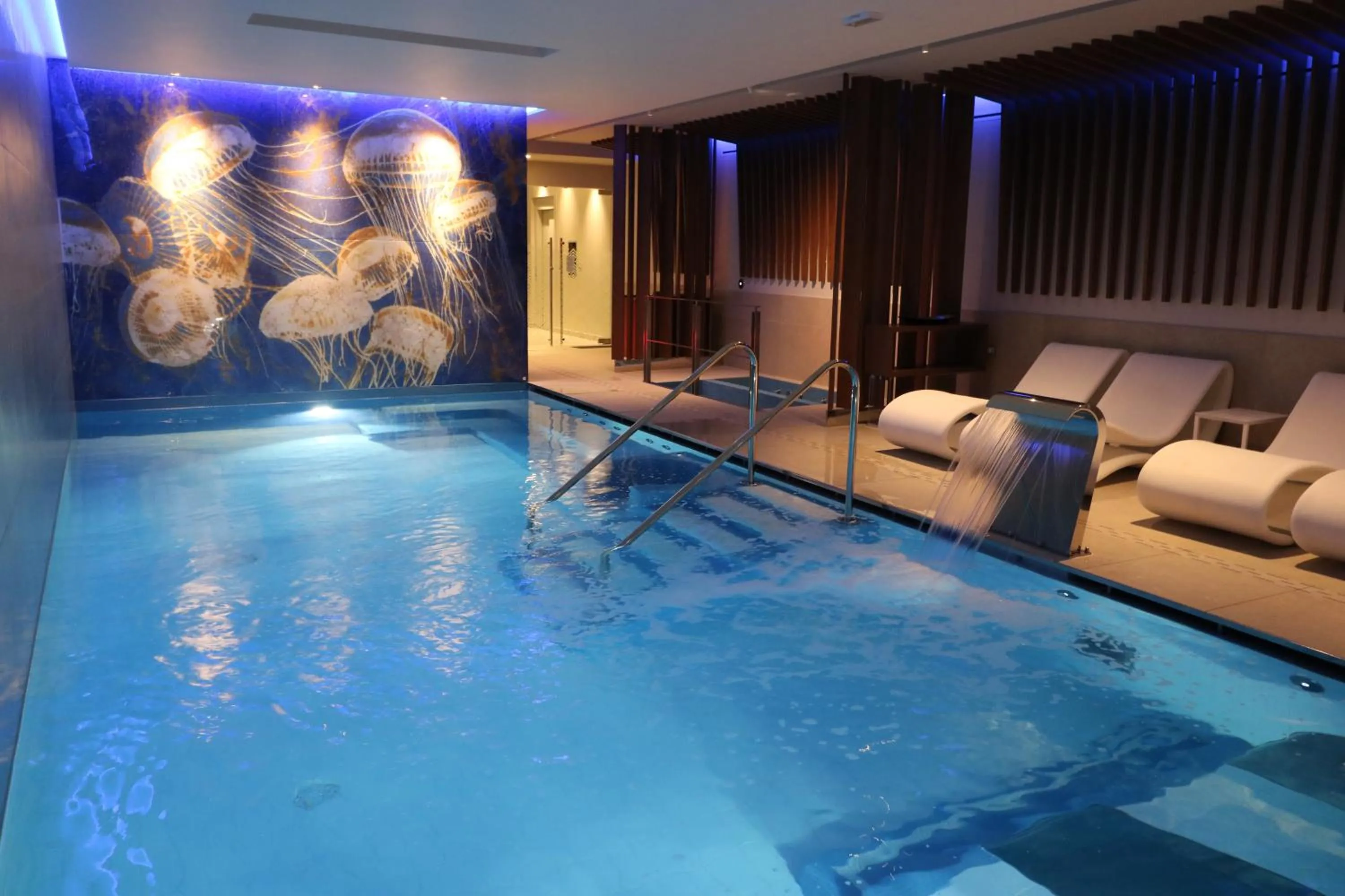 Majestic Beach Hotel & Wellness