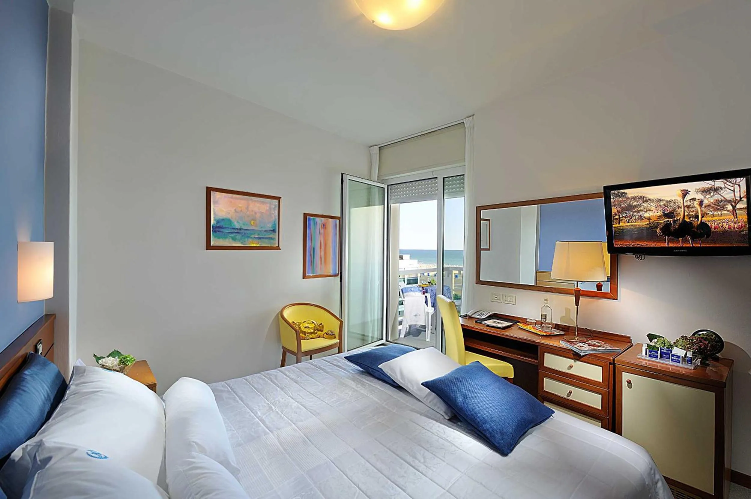 Bed in Majestic Beach Hotel & Wellness