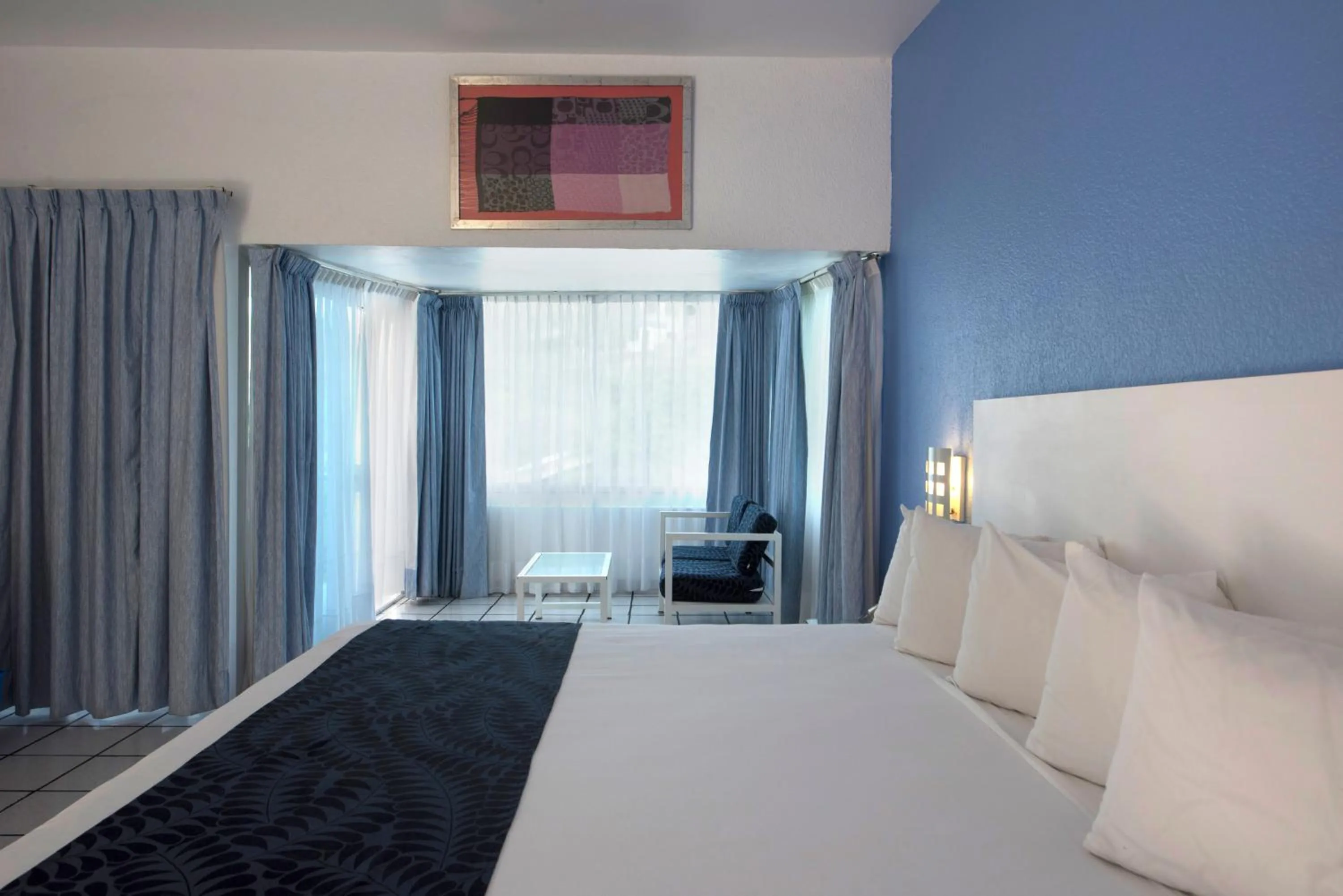 Photo of the whole room in Villa Bejar Tequesquitengo