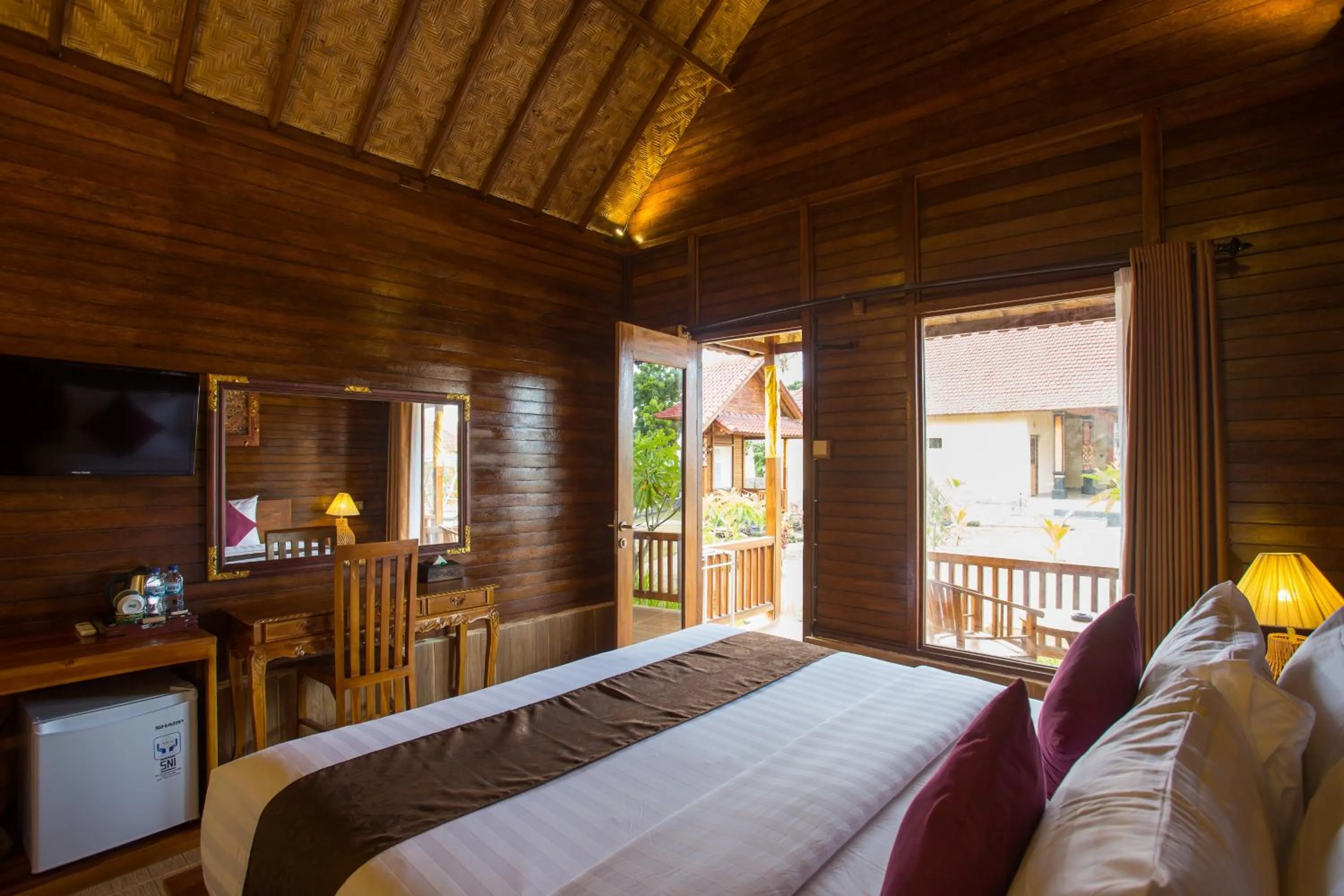 Bedroom, Bed in Rijet Villa Beach & Restaurant