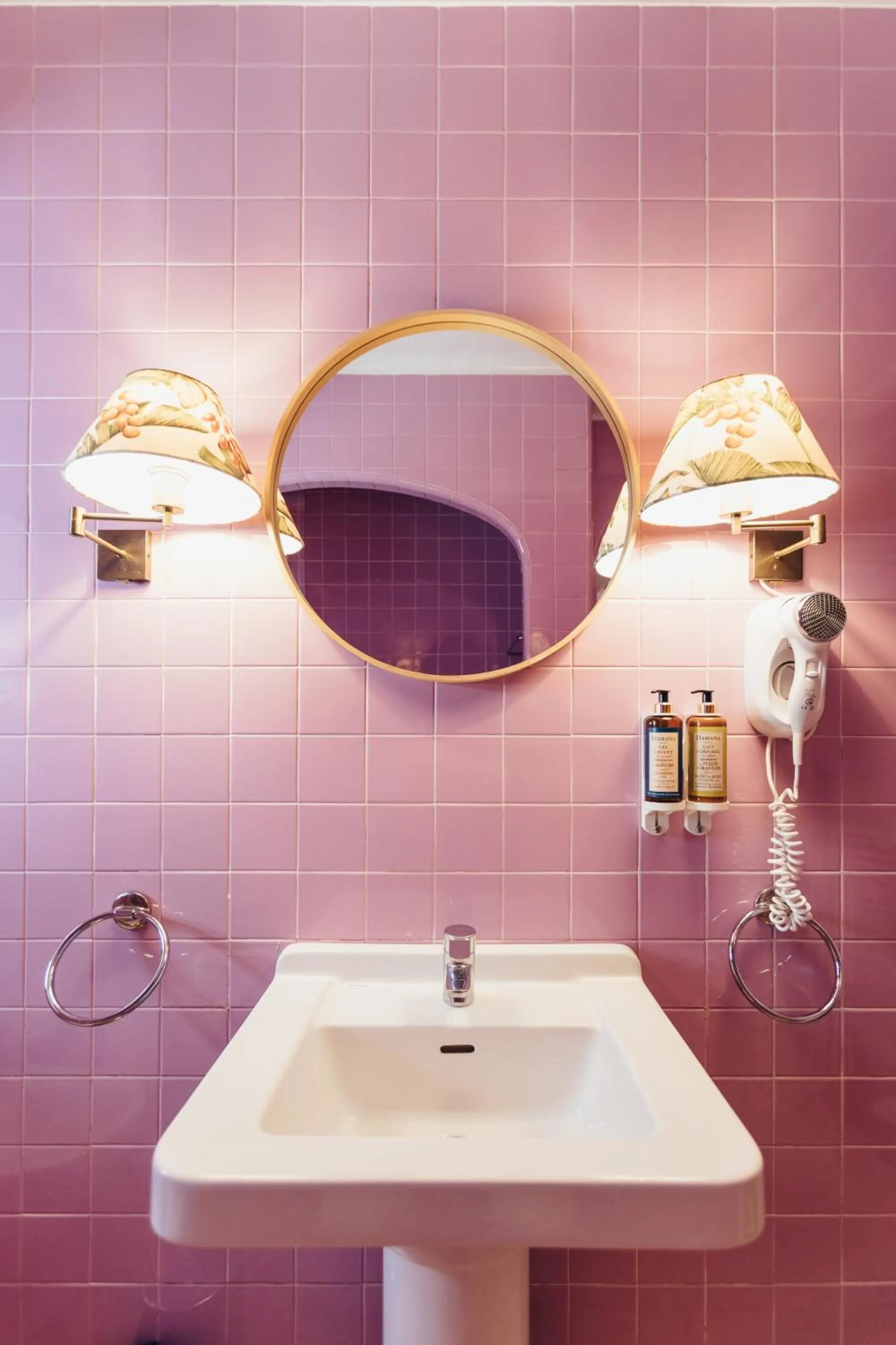 Bathroom in Pergola Boutique Hotel