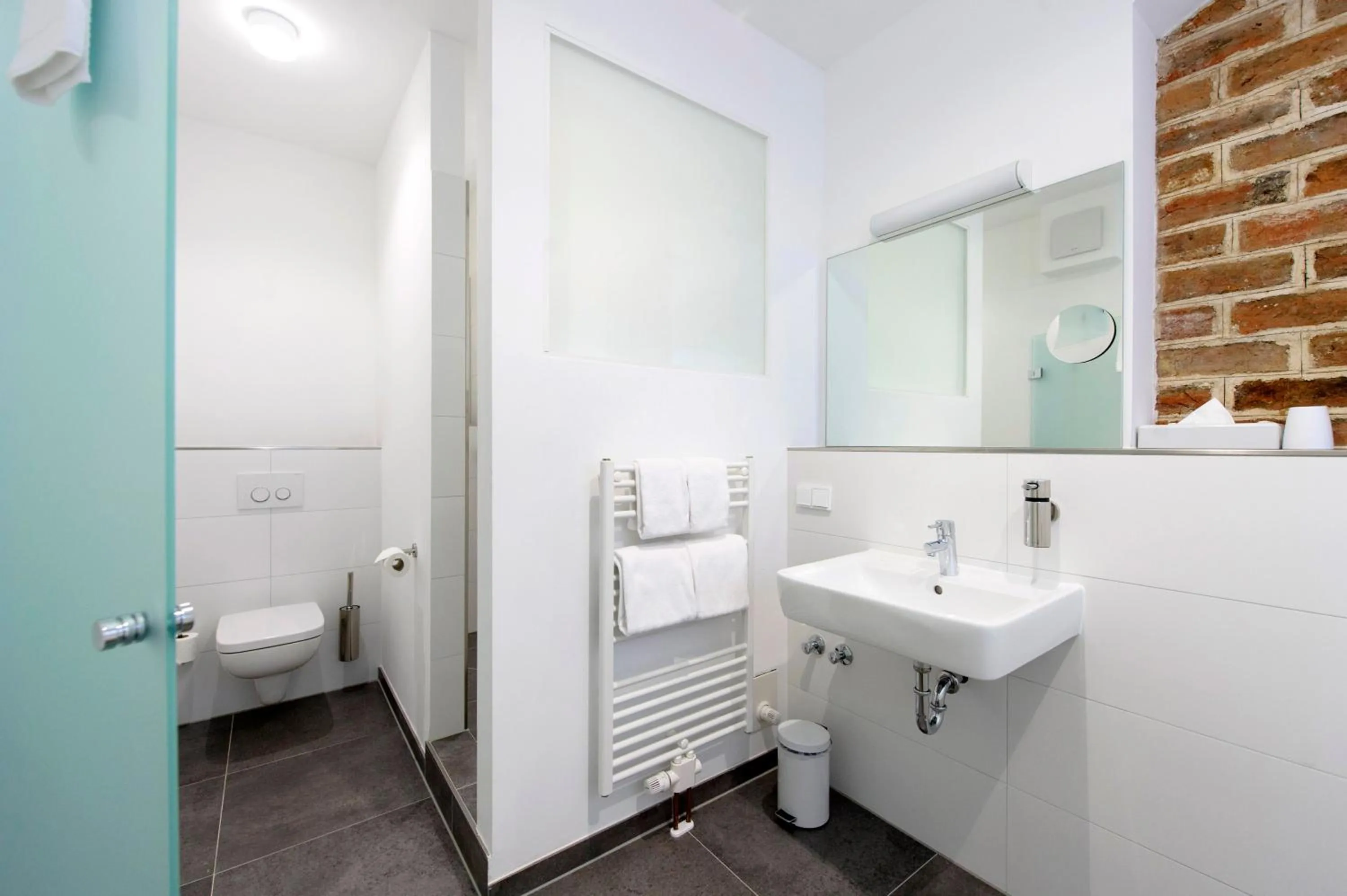 Bathroom in einzigartig - Das kleine Hotel im Wasserviertel