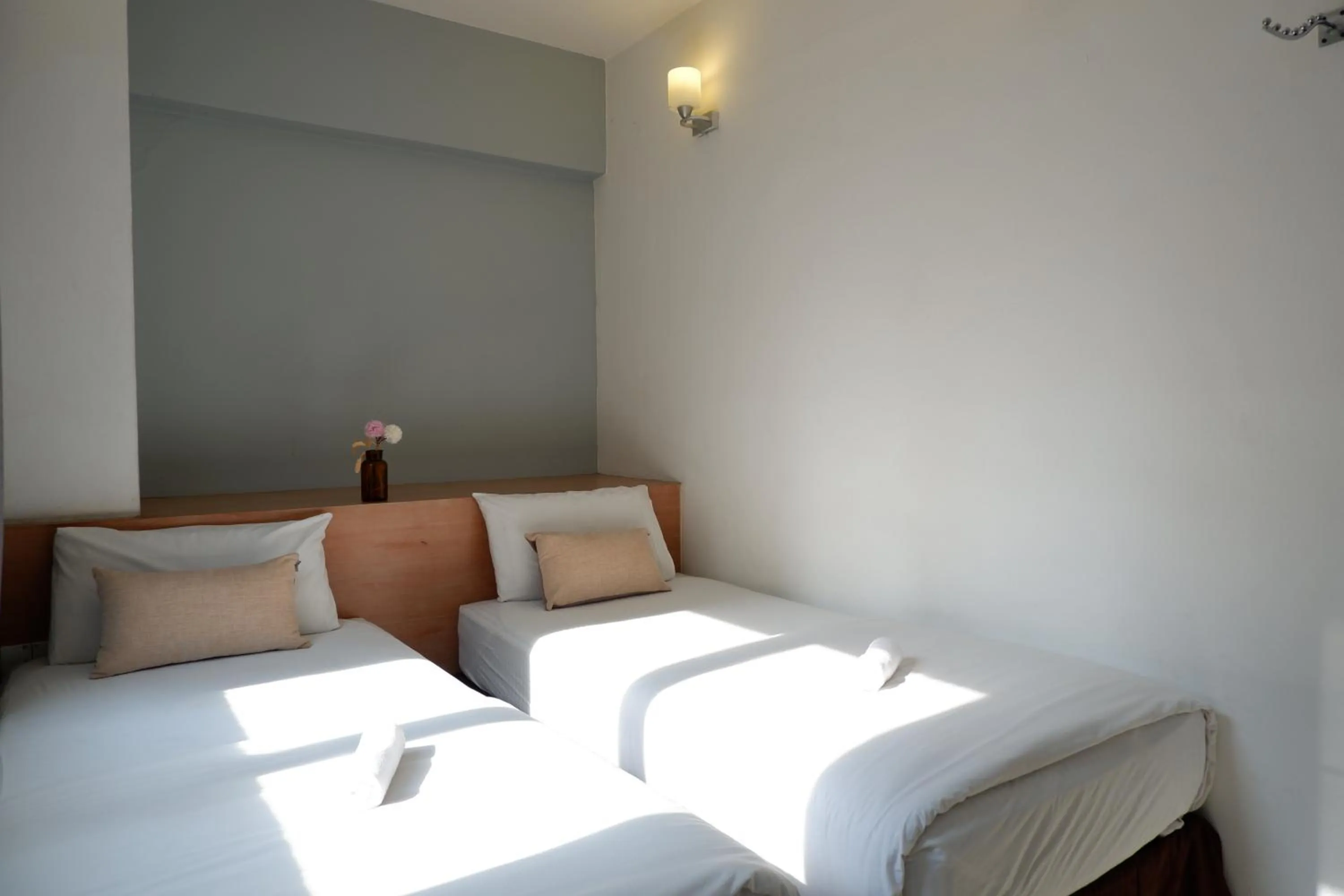 Bedroom, Bed in Indah Garden Hotel