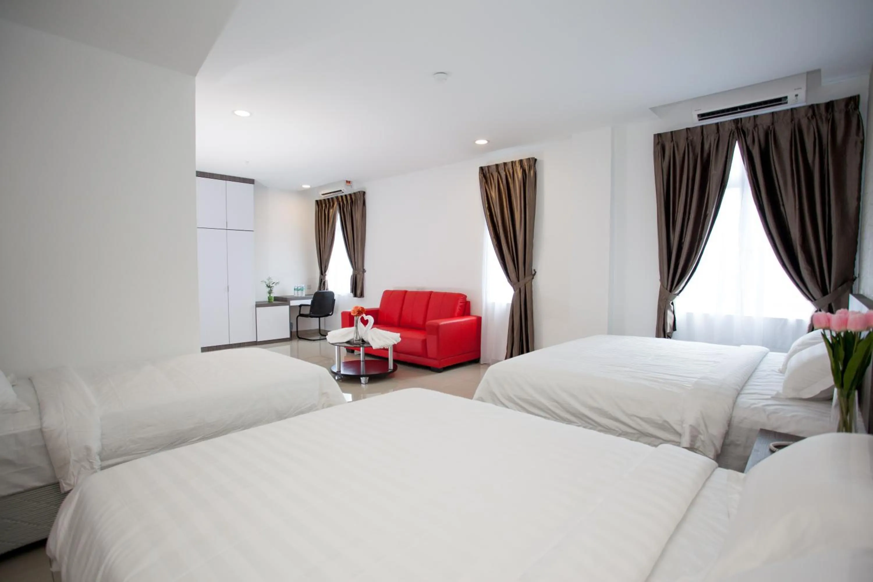 Bed in Twenty Nine Hotel