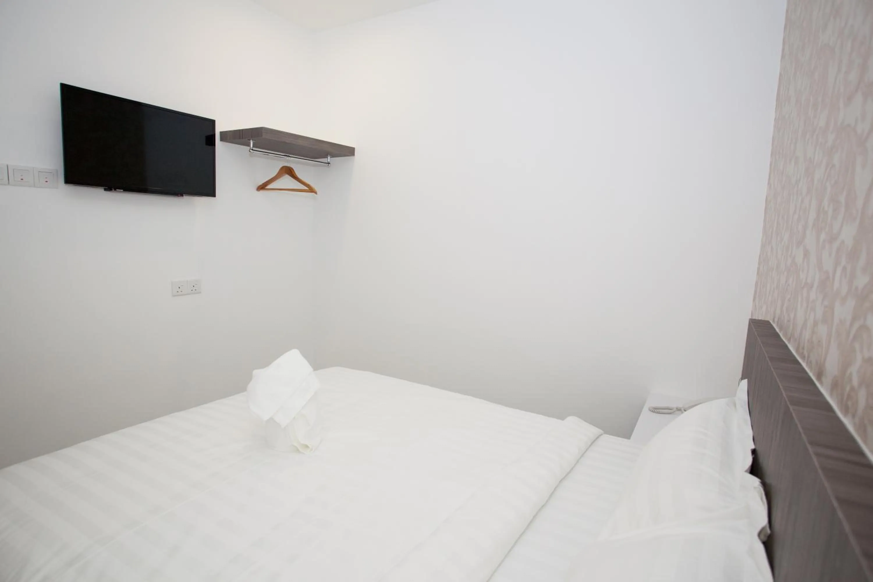 Bed in Twenty Nine Hotel