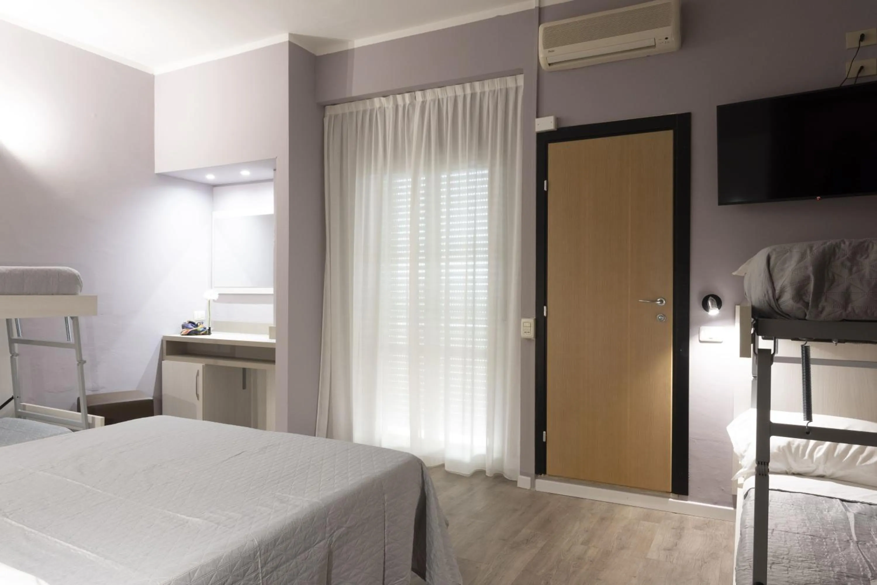 Bed in Bikini Tropicana Family Hotel