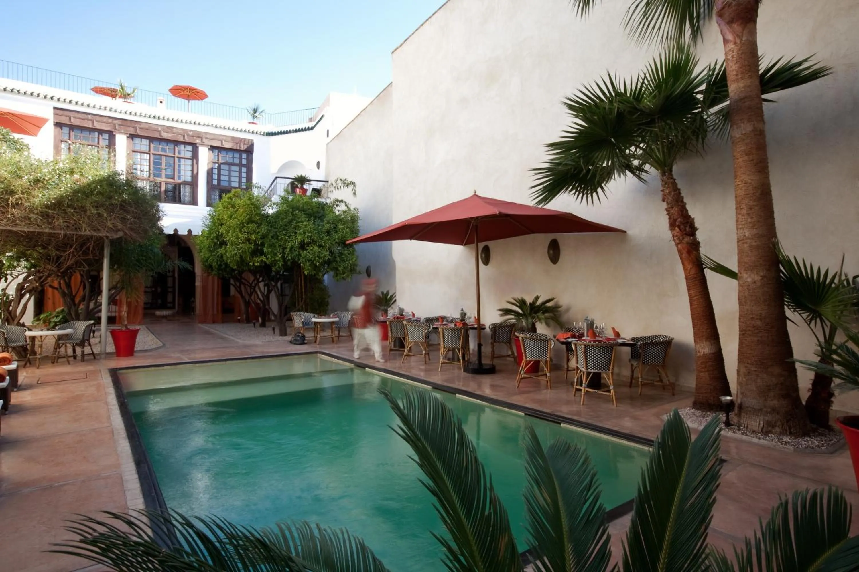 Swimming pool in Riad Charaï