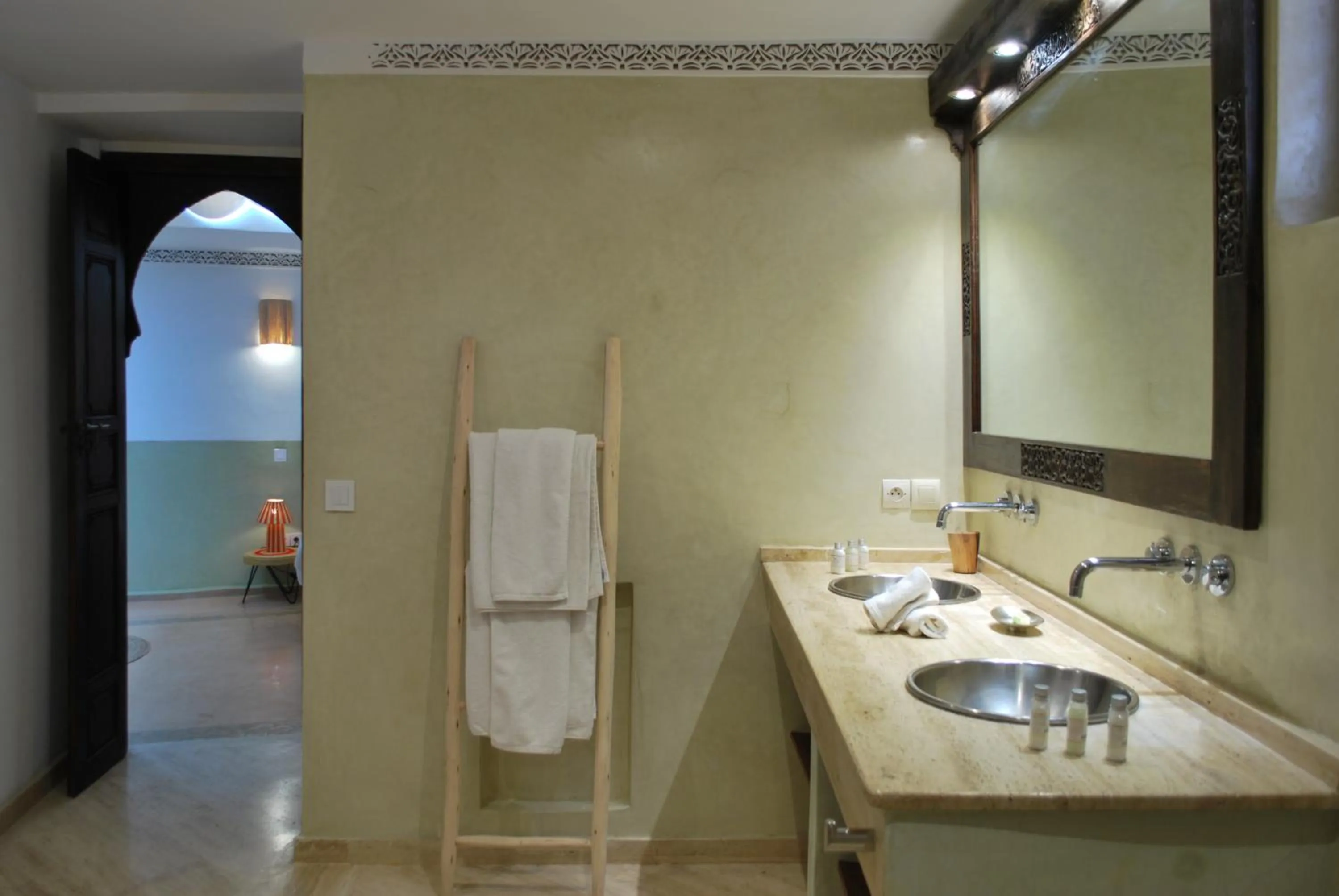 Bathroom in Riad Charaï