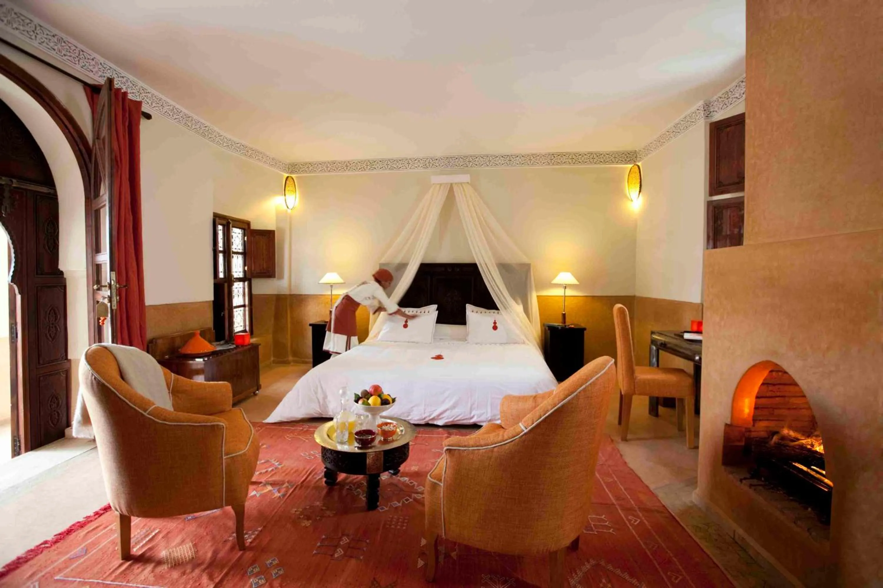 Photo of the whole room, Bed in Riad Charaï