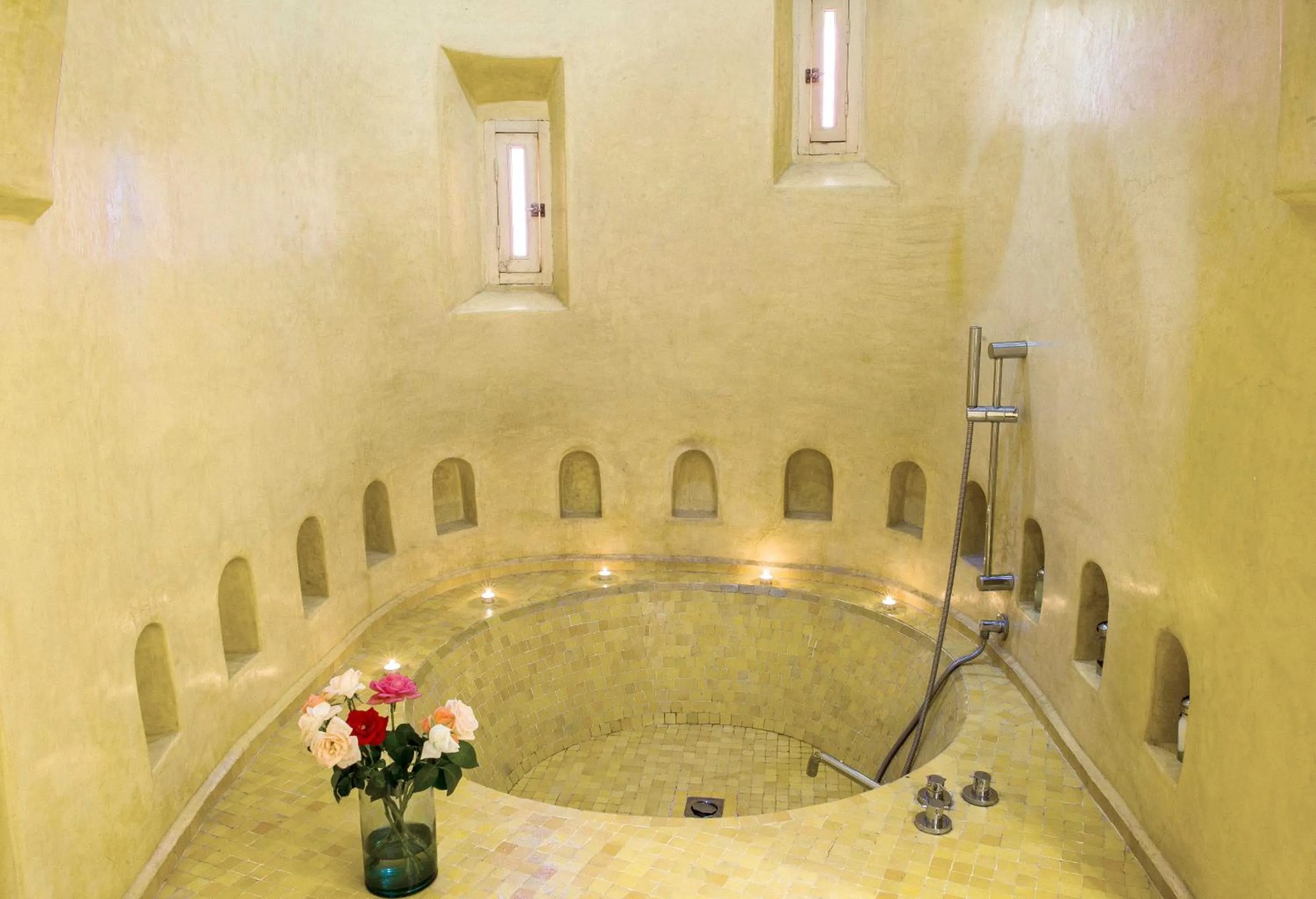 Bathroom in Riad Charaï
