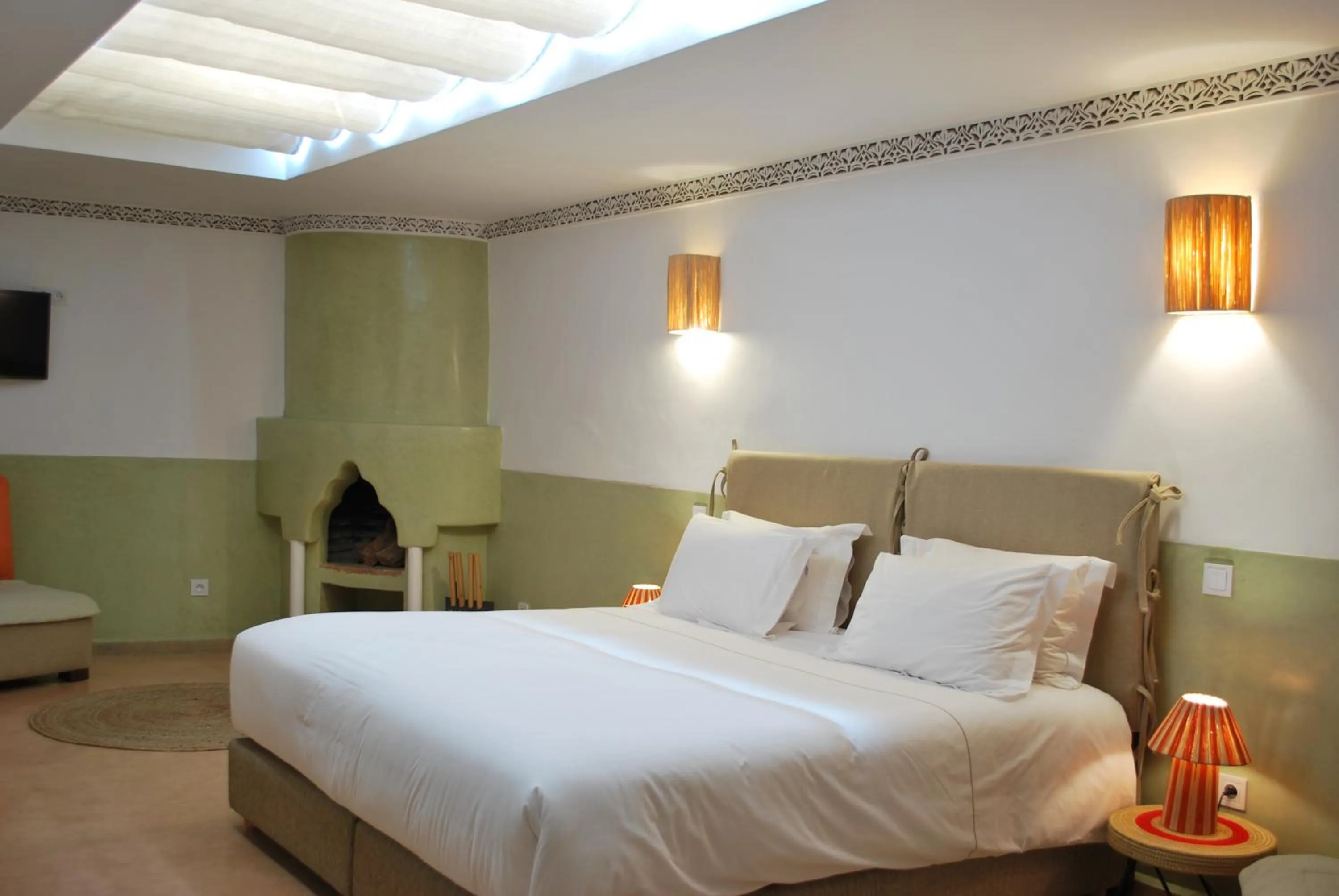 Bedroom, Bed in Riad Charaï