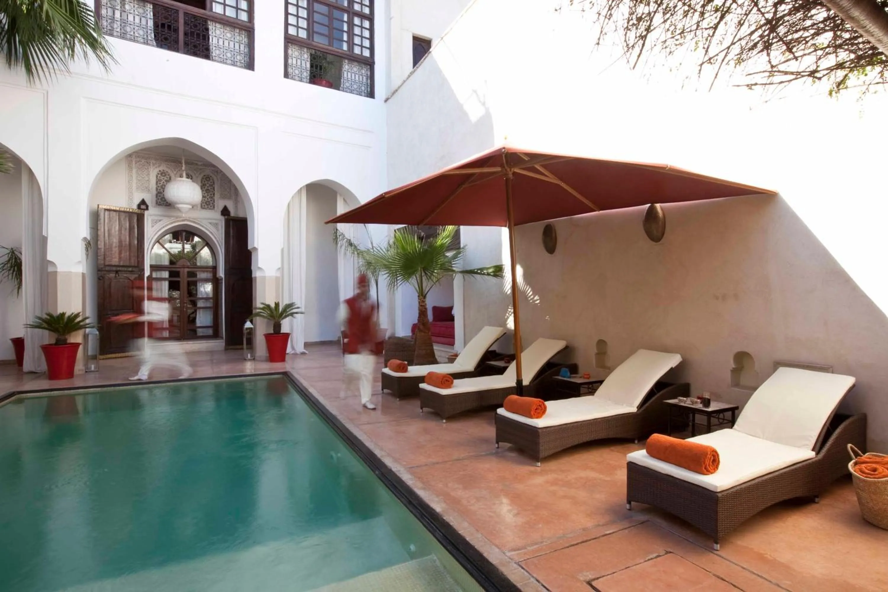 Swimming pool in Riad Charaï