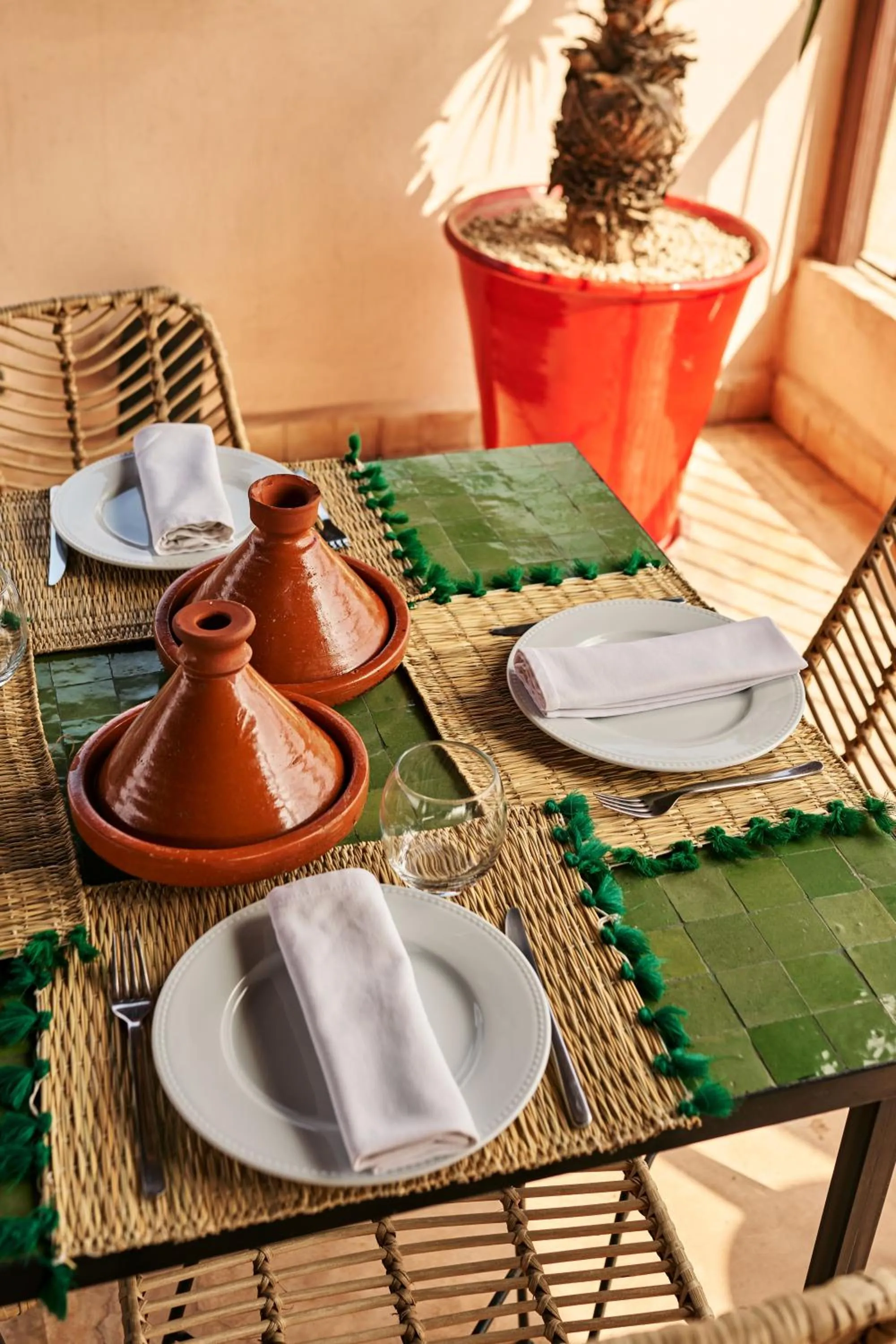 Restaurant/places to eat in Riad Charaï