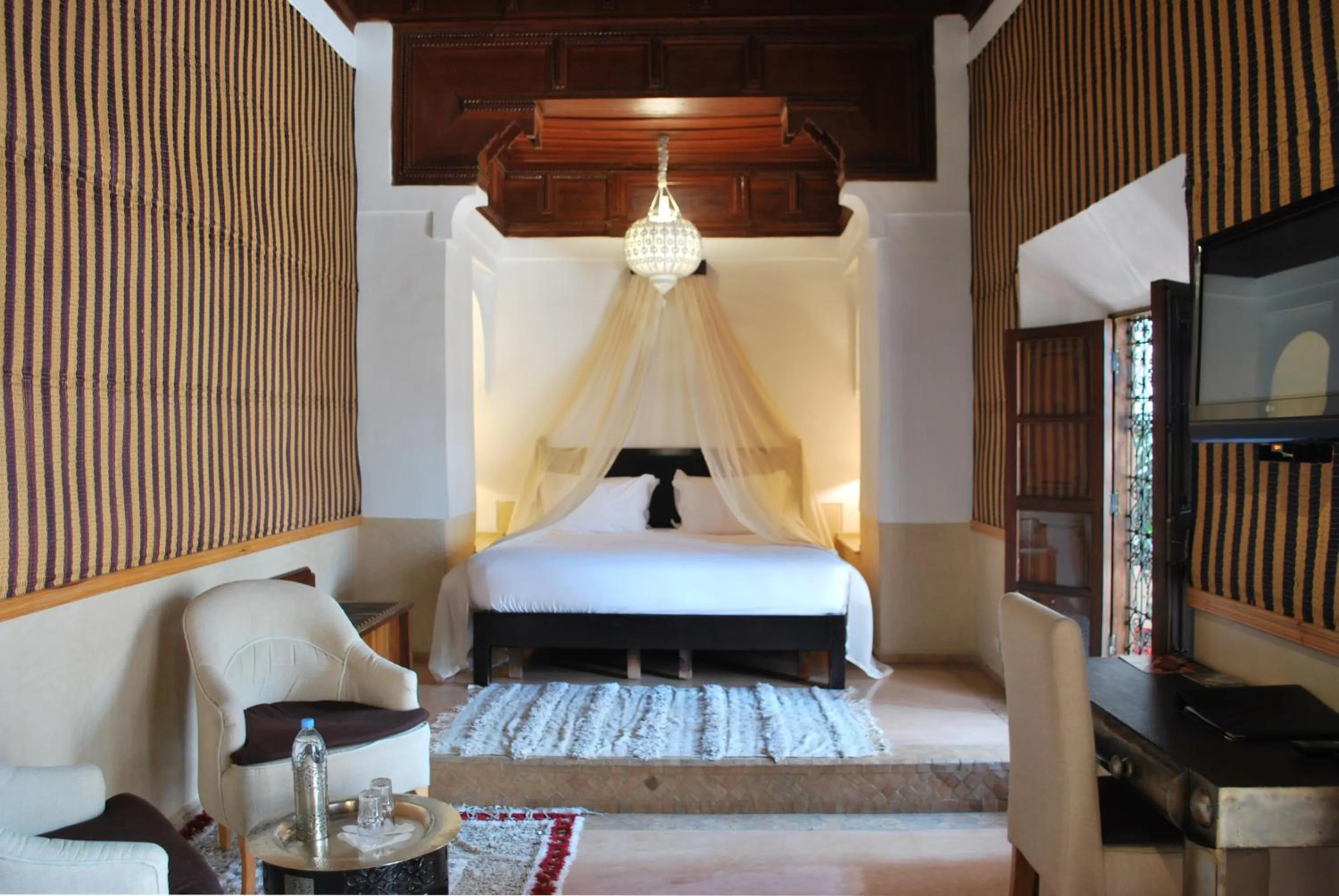 Bedroom, Bed in Riad Charaï
