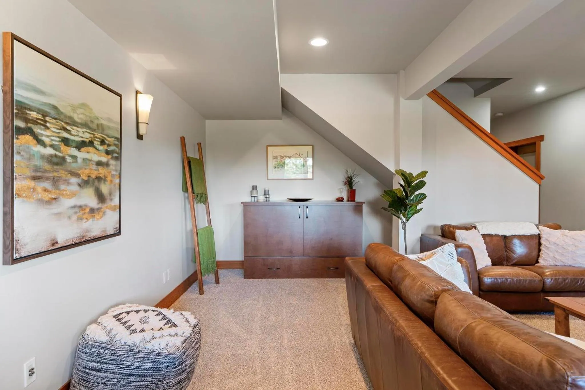 Bed in Shawnigan Hills Guest Suite