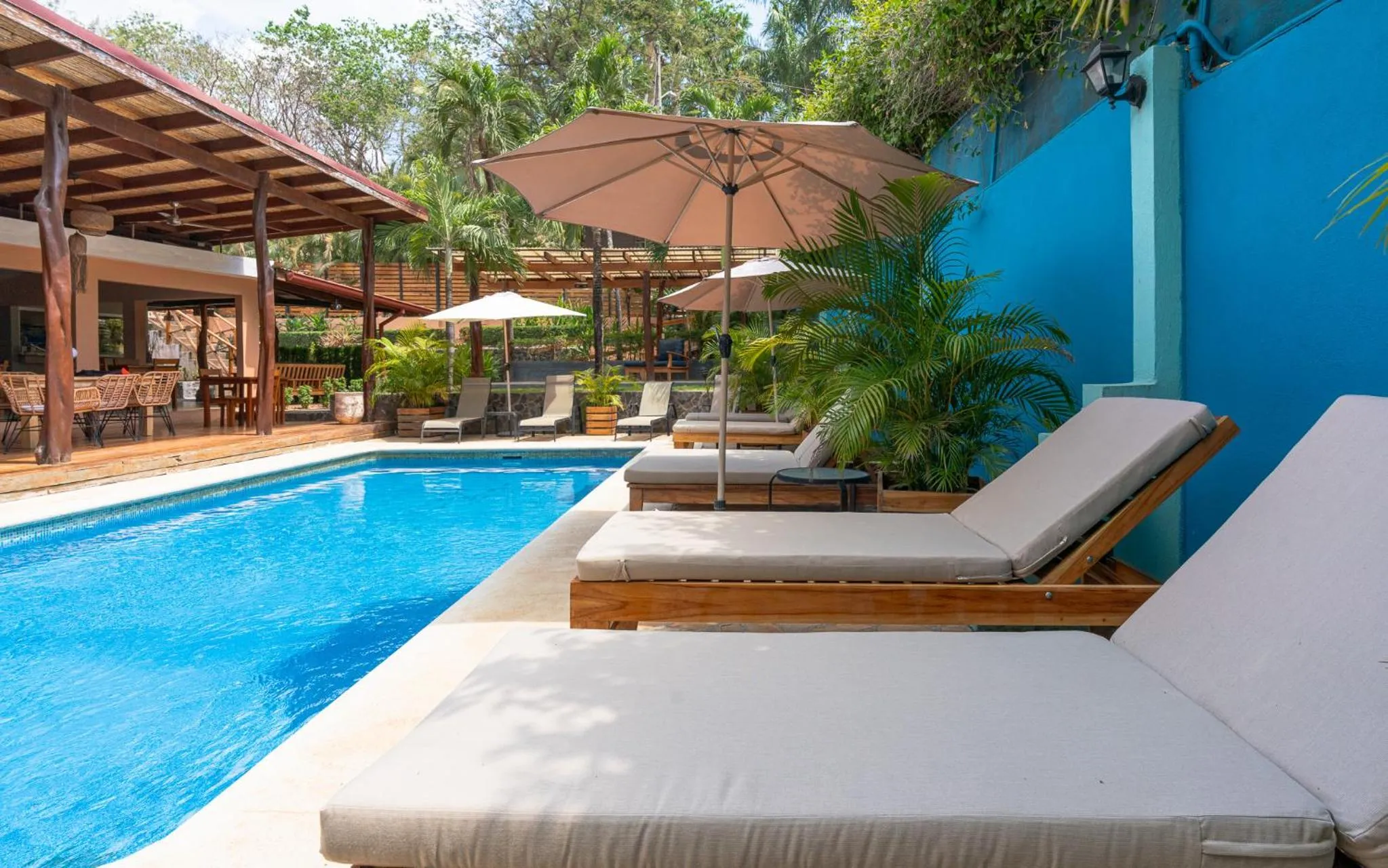 Swimming pool in Hotel Arco Iris