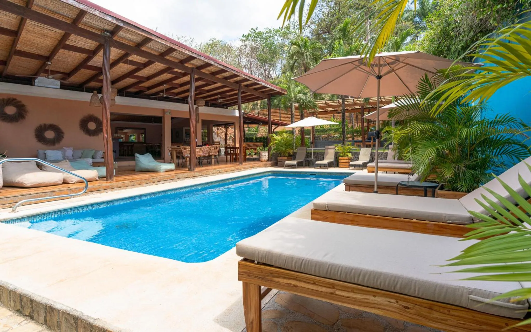 Swimming pool in Hotel Arco Iris