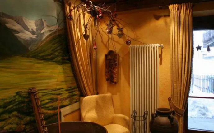 Day in Residence Au Vieux Grenier