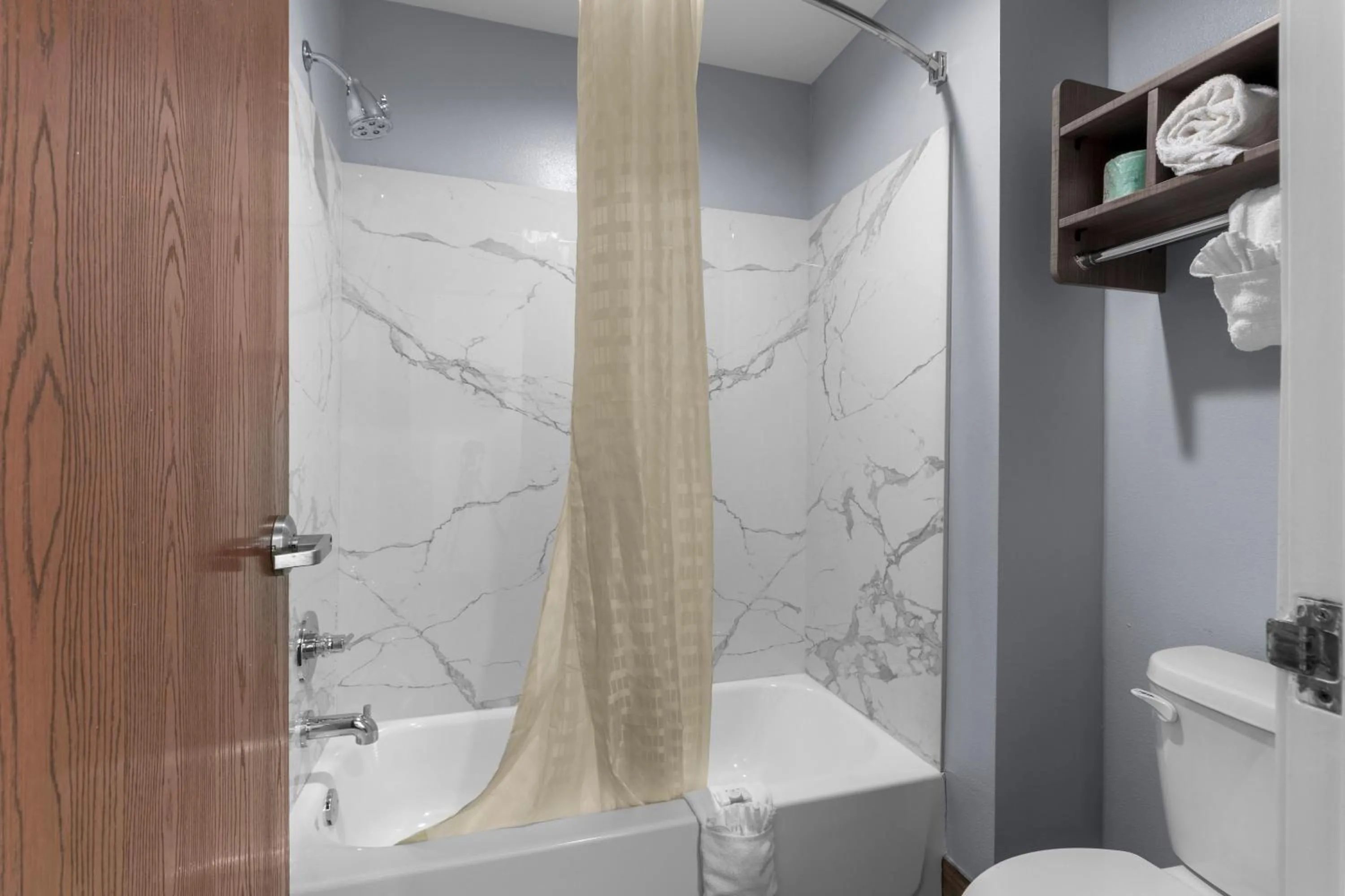 Express Inn & Suites Westwego
