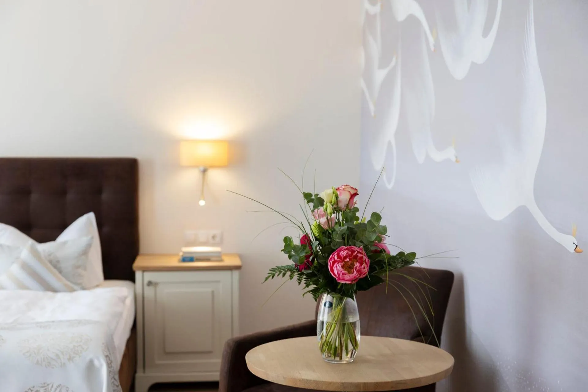 Decorative detail, Bed in Hotel Nautilus