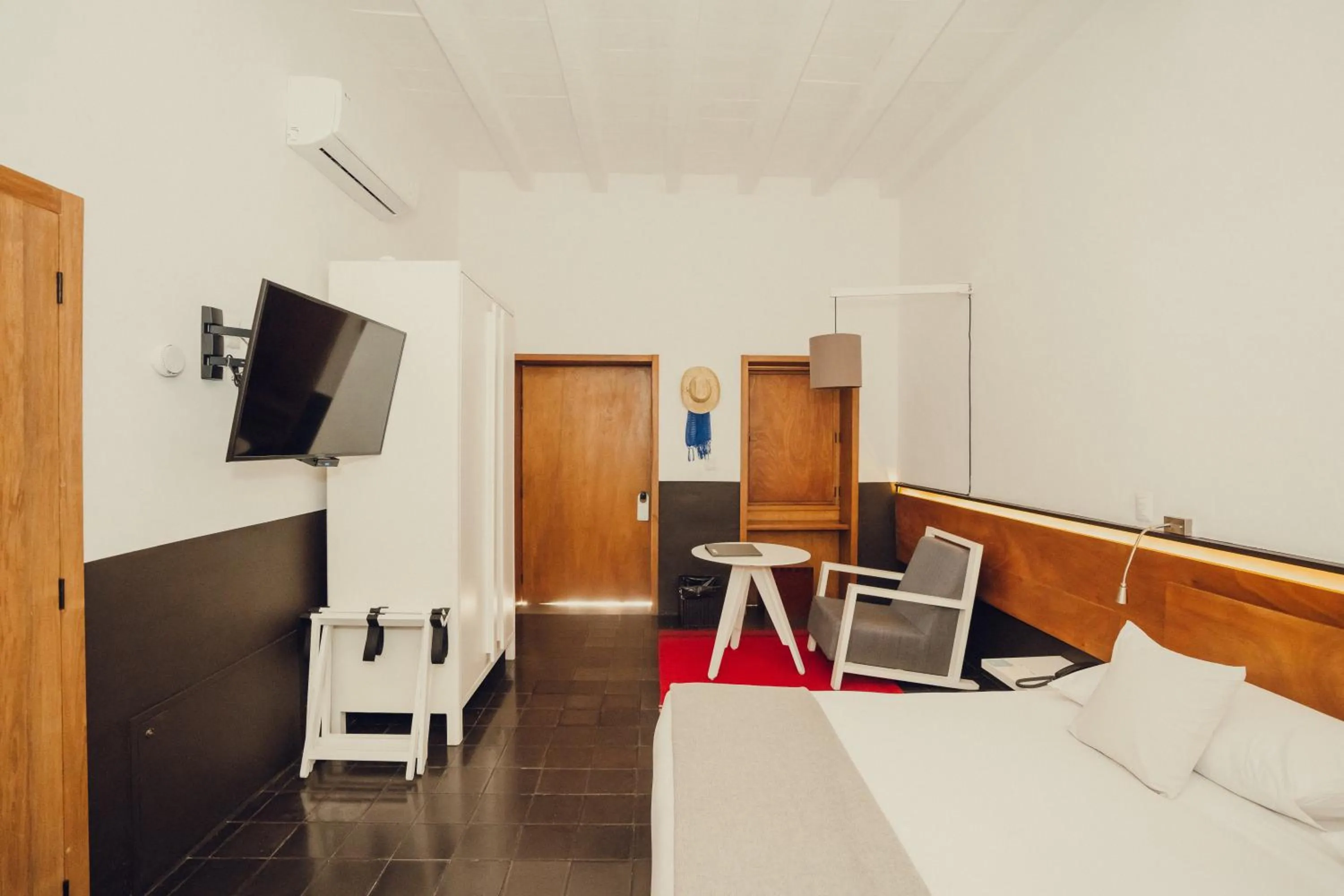 TV and multimedia in Hotel Azul de Oaxaca