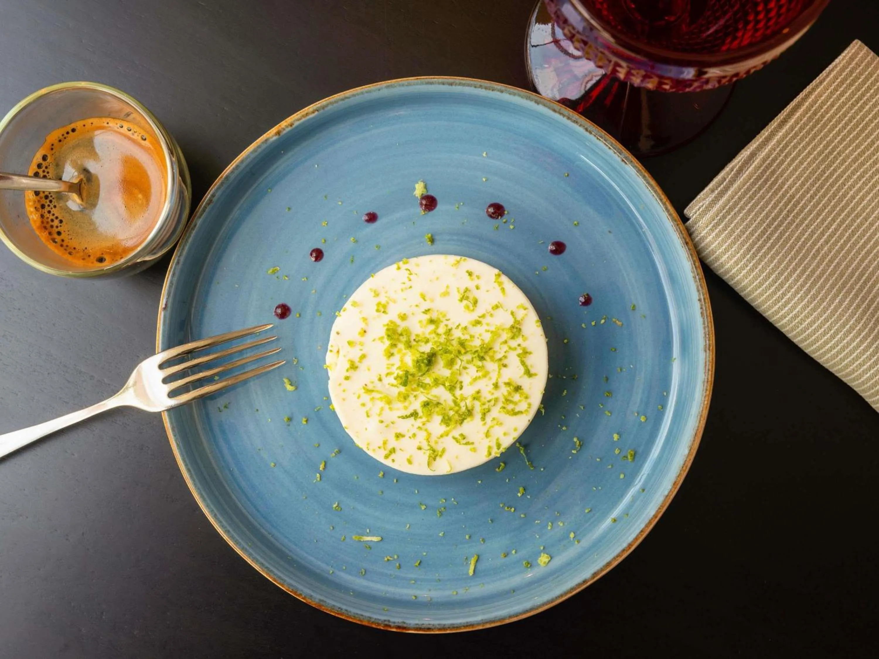 Property building in Hotel Mercure Porto Gaia