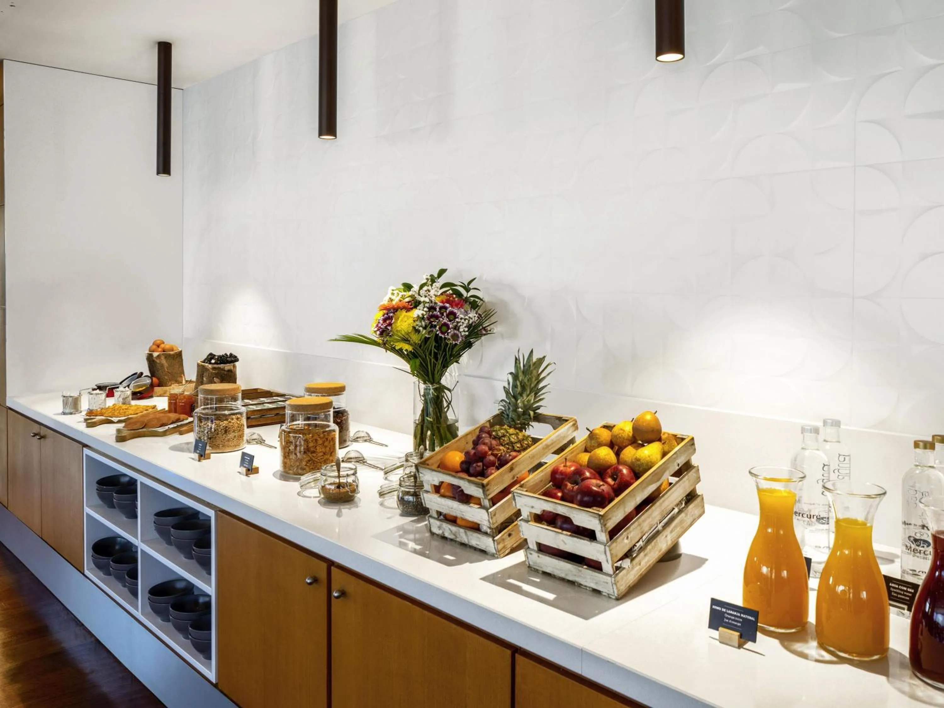 Breakfast in Hotel Mercure Porto Gaia