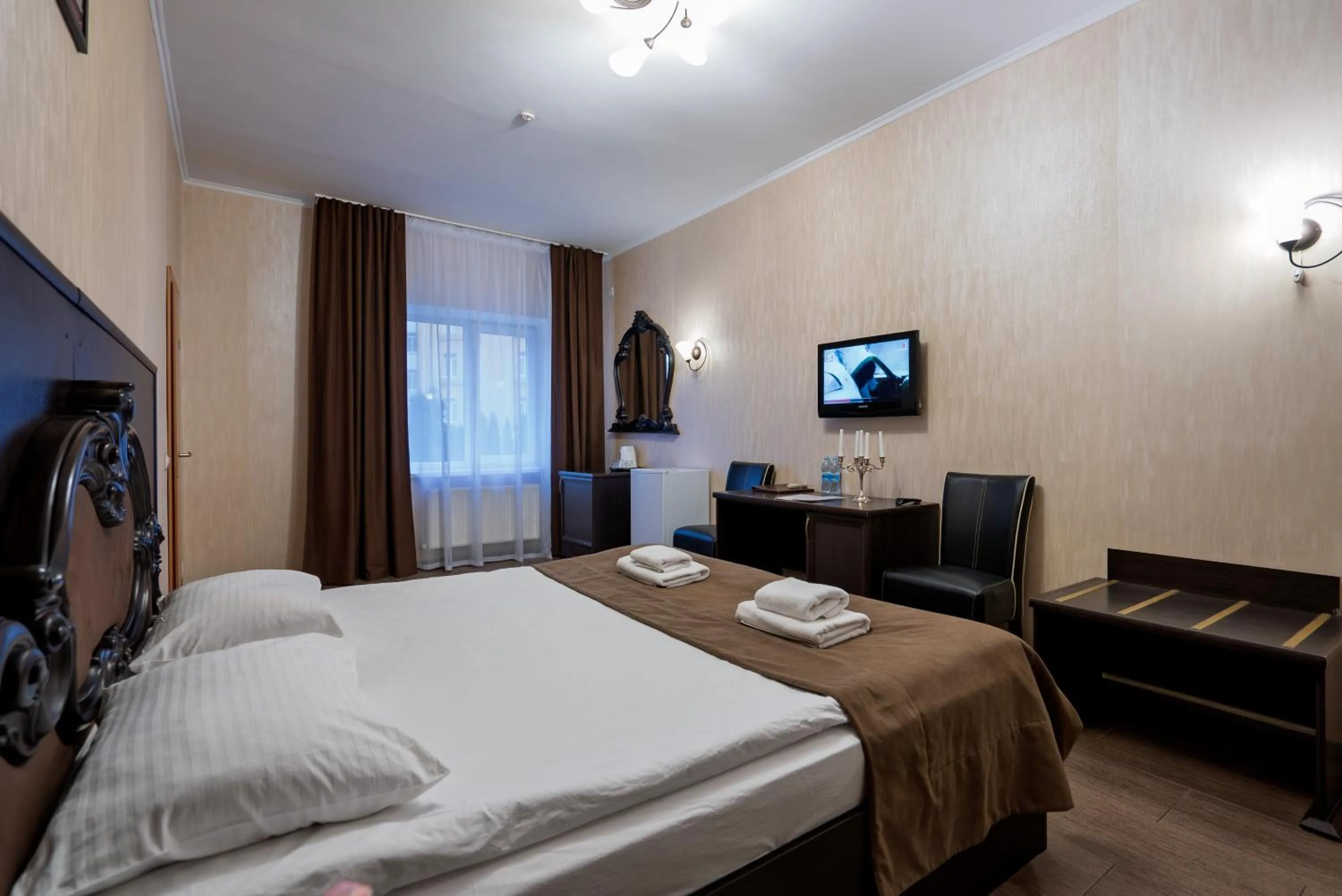 View (from property/room), Bed in Hotel Verhovina