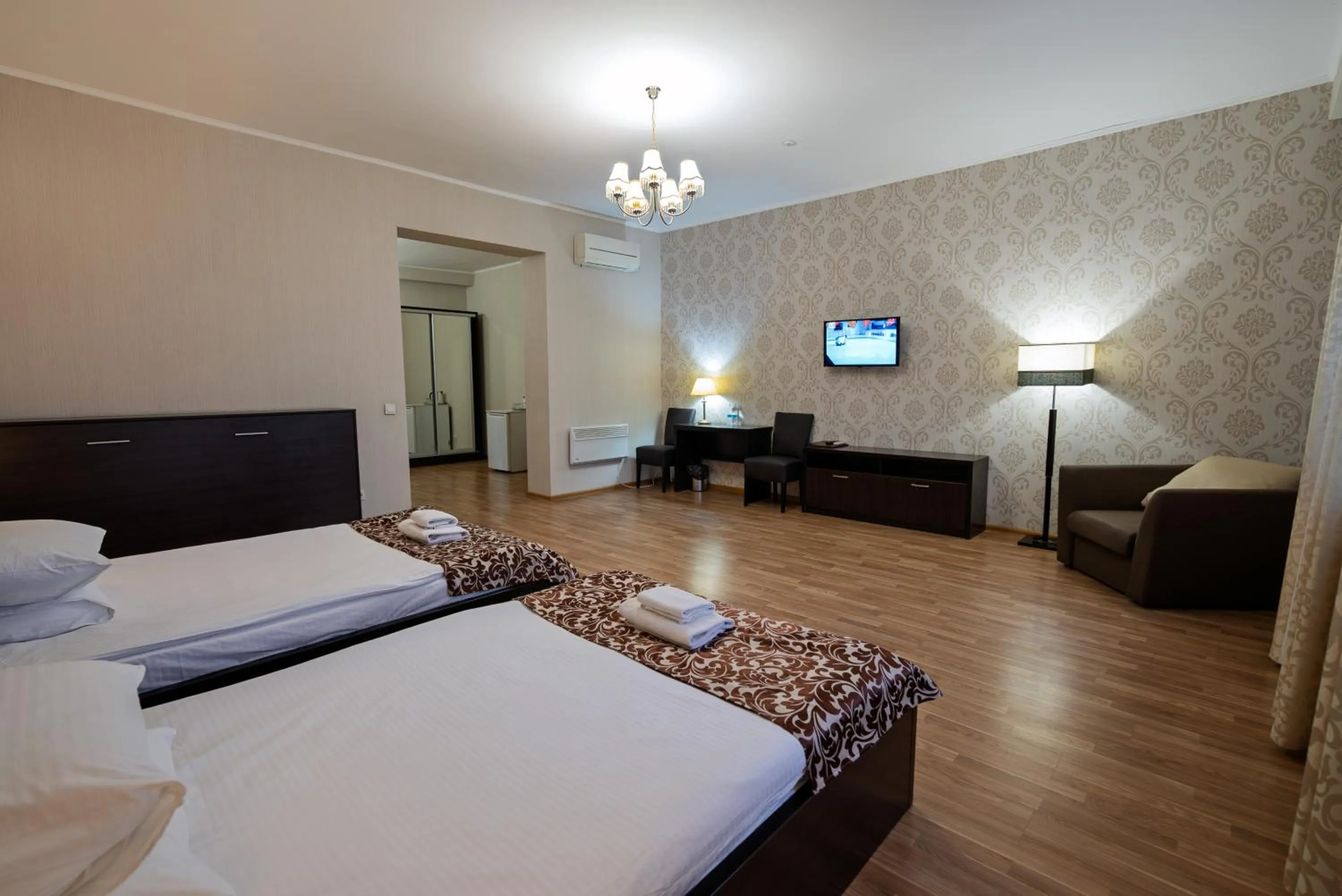 Bedroom, Bed in Hotel Verhovina