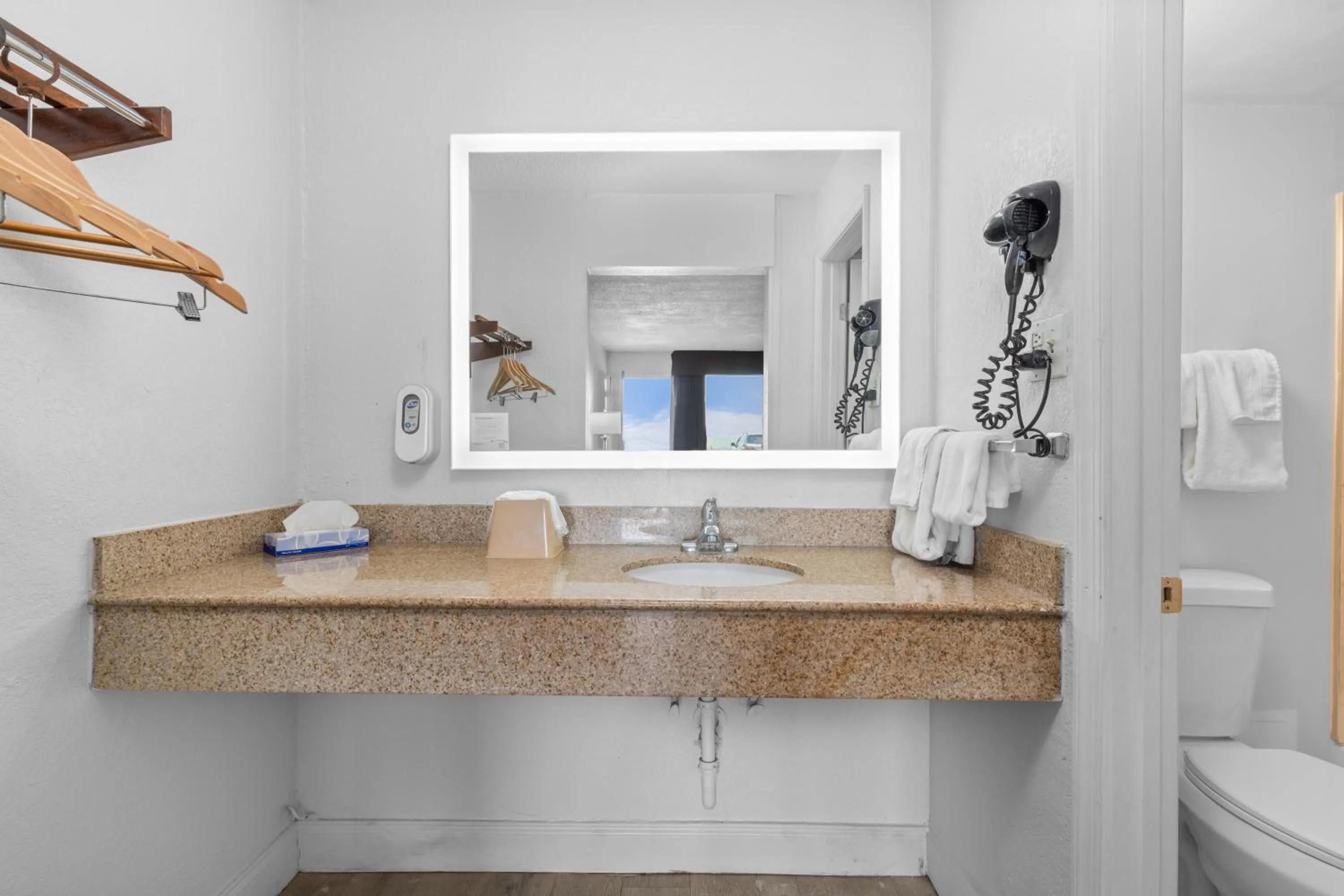 Super 8 by Wyndham Norfolk/Chesapeake Bay