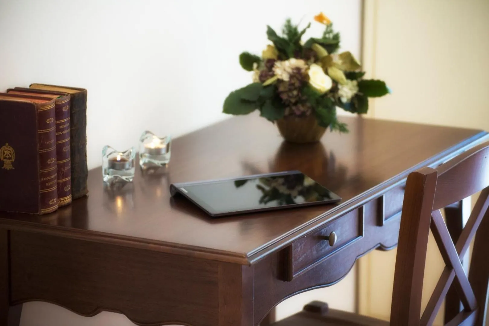 Decorative detail in Convento San Bernardino