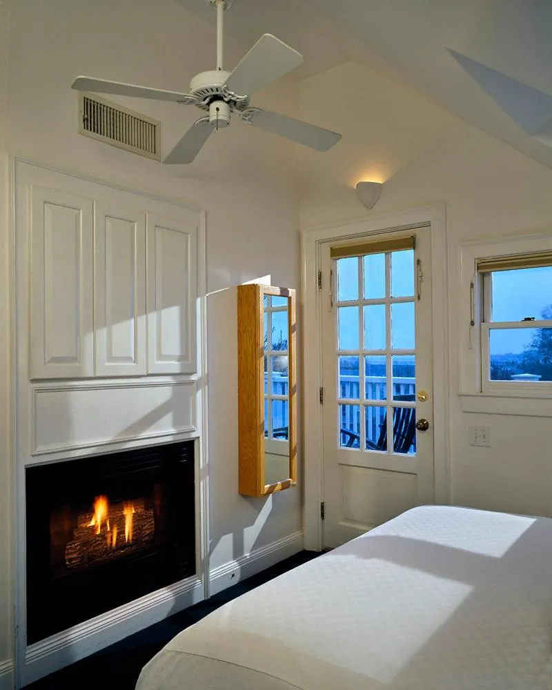 Benchmark Inn