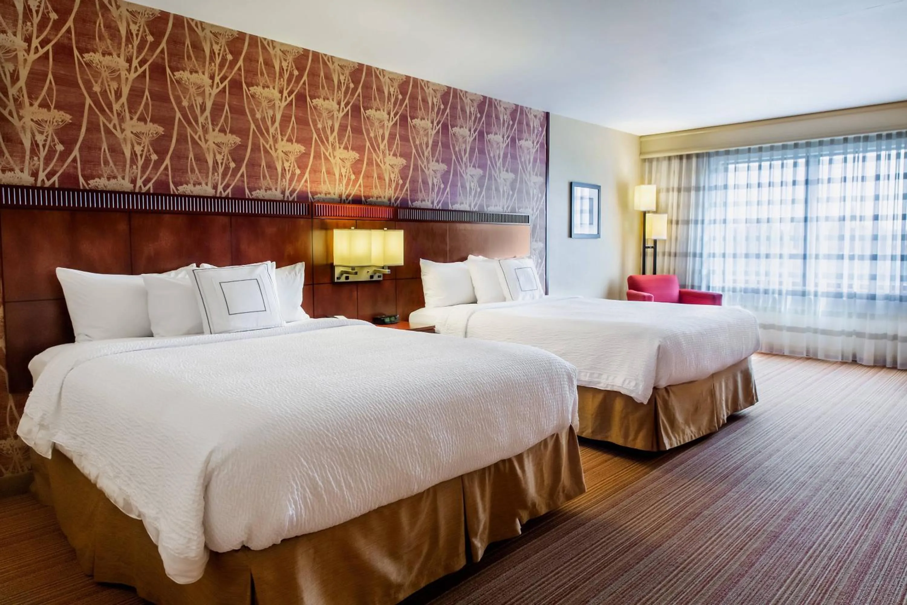 Photo of the whole room, Bed in Courtyard by Marriott Lexington Keeneland/Airport