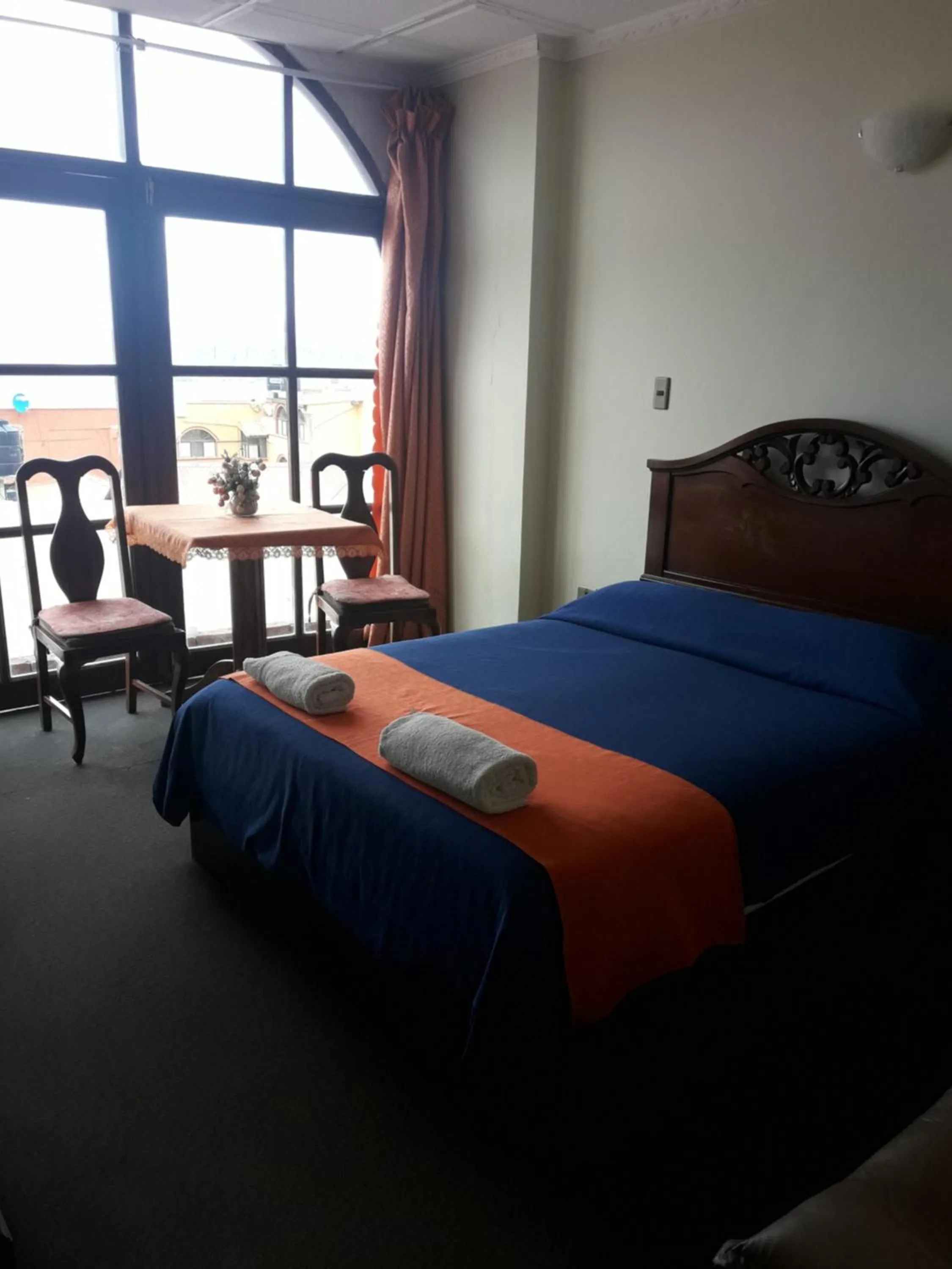 Hostal Tukos La Casa Real
