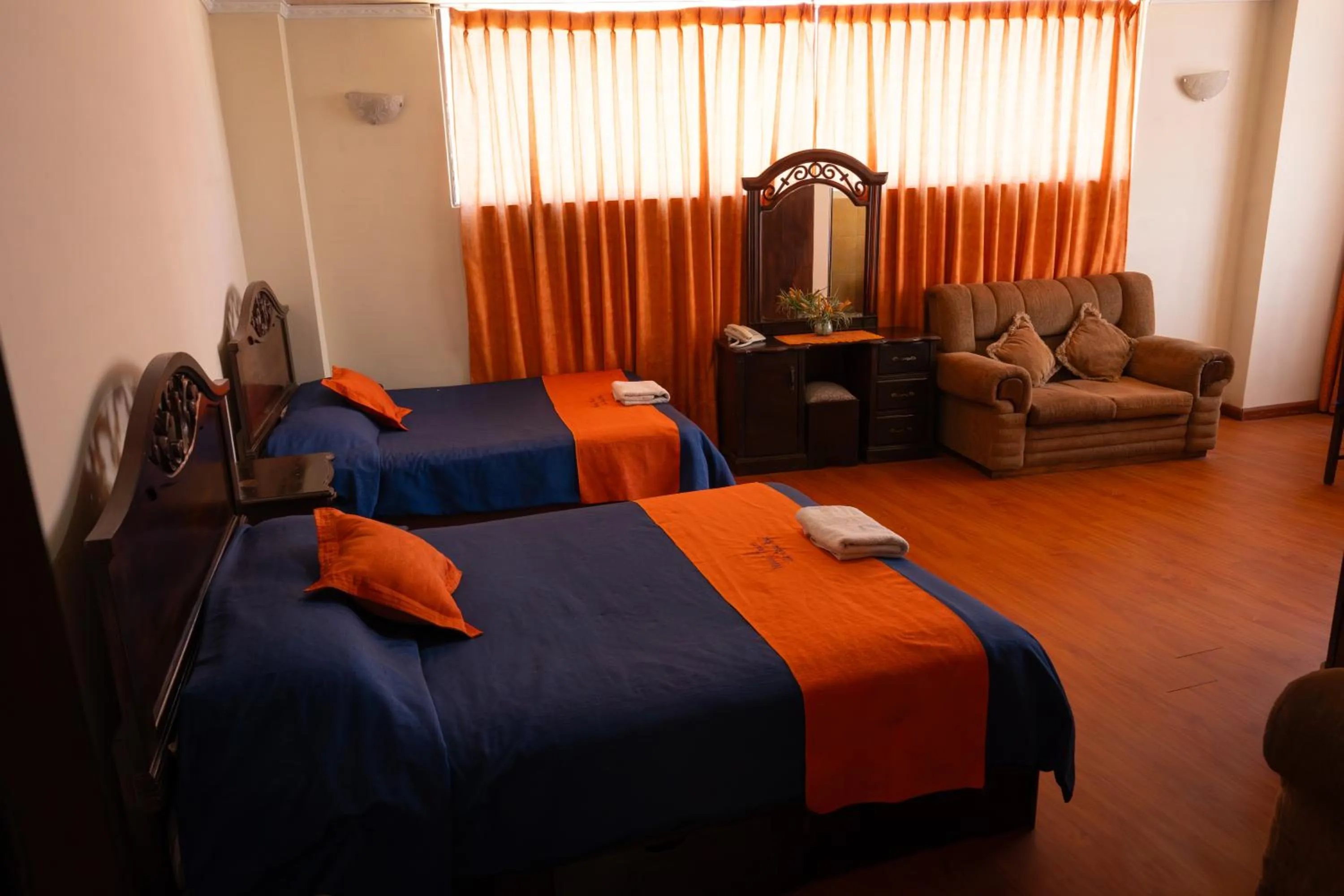 Hostal Tukos La Casa Real
