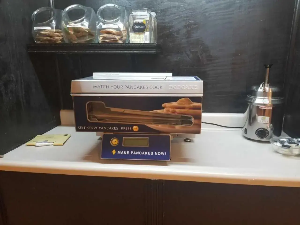 Breakfast in Brook Pointe Resort Breakfast in Brook Pointe Resort