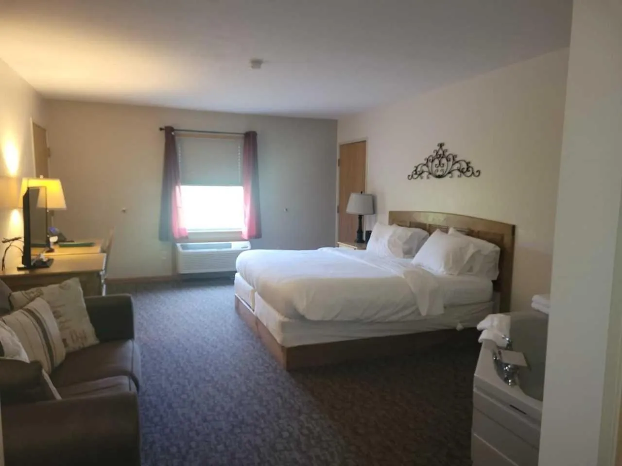 Bed in Brook Pointe Resort