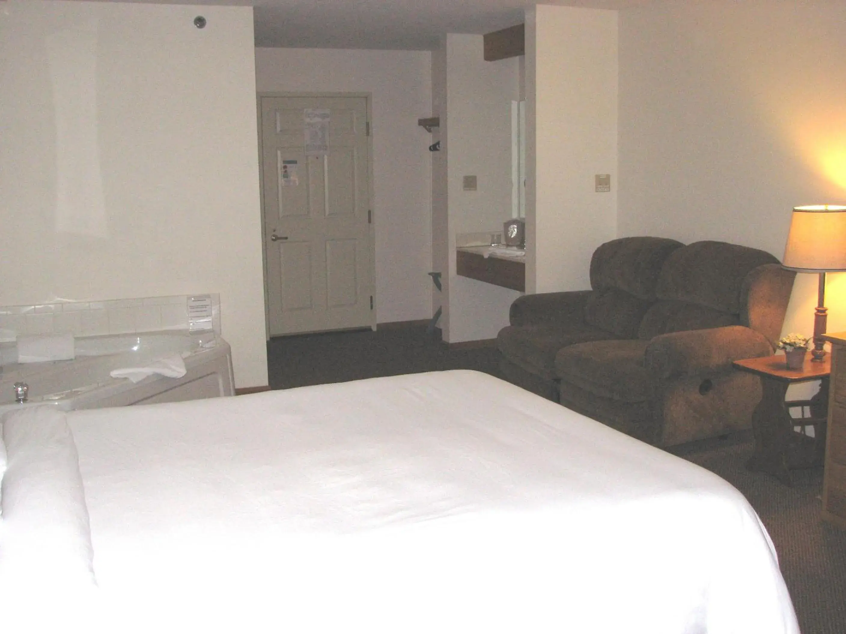 Bed in Brook Pointe Resort Bed in Brook Pointe Resort