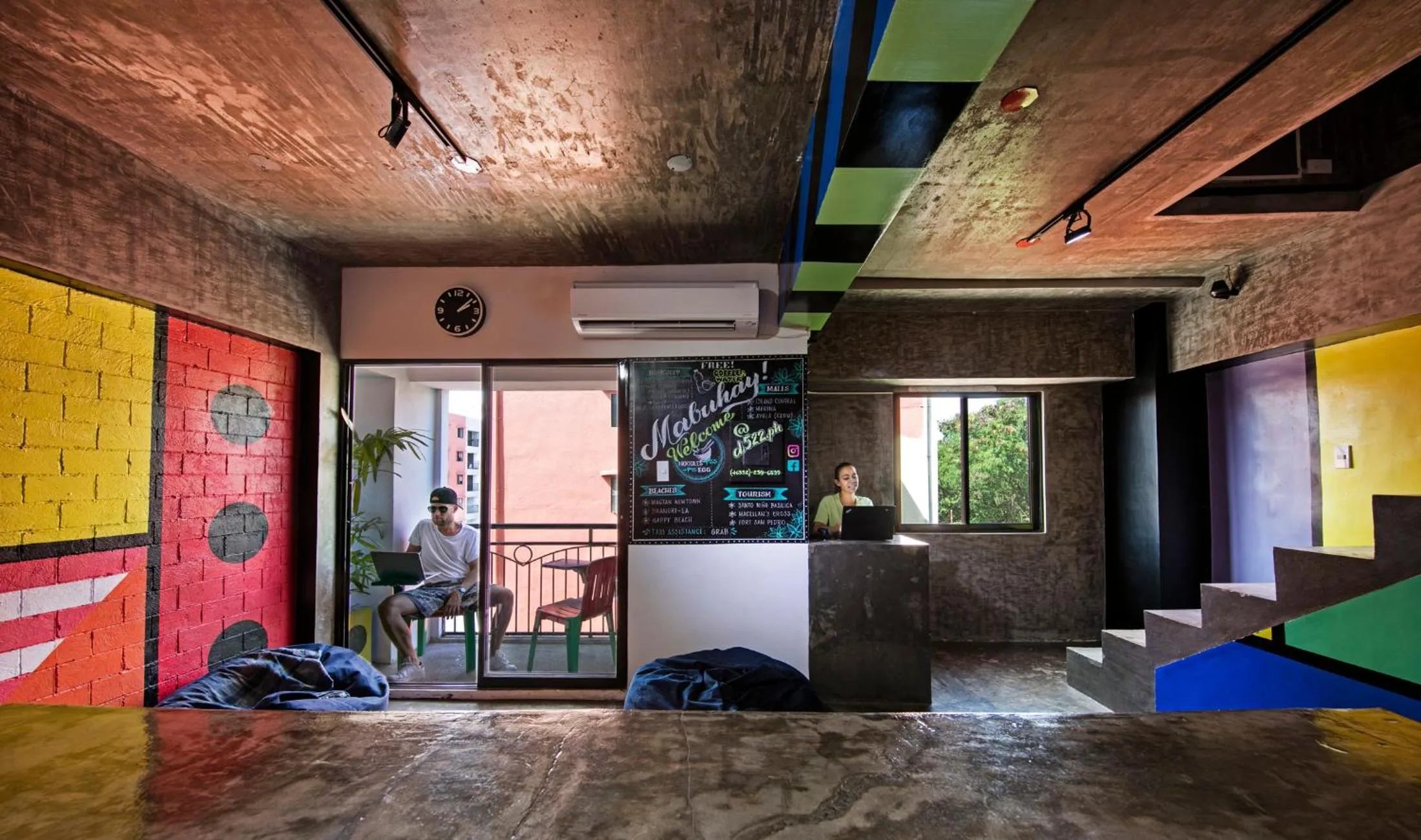 Lobby or reception in D522 Hostel at Kiener Hills - Near Cebu Airport