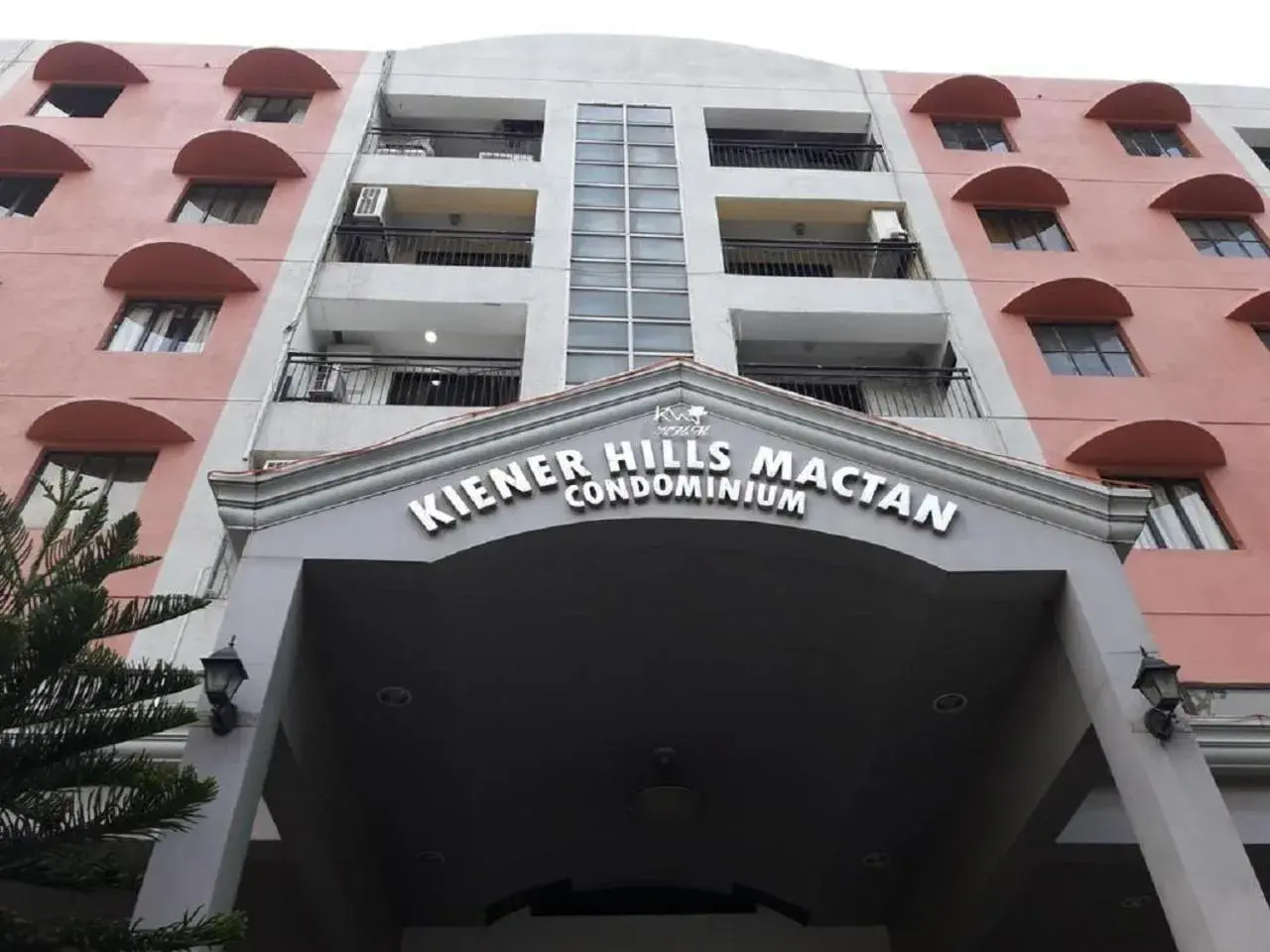 Property building in D522 Hostel at Kiener Hills - Near Cebu Airport Property building in D522 Hostel at Kiener Hills - Near Cebu Airport