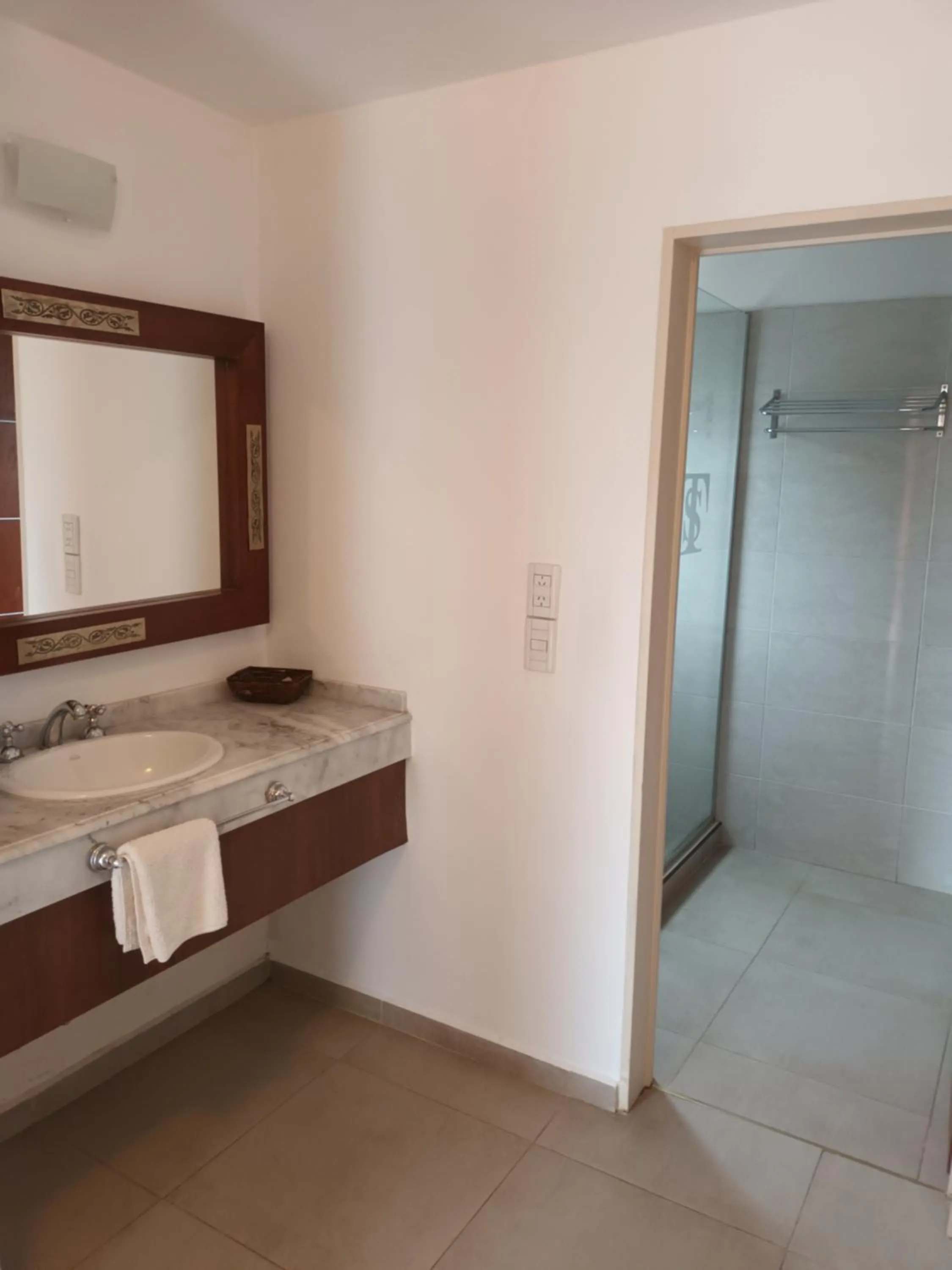 Tagore Suites Hotel