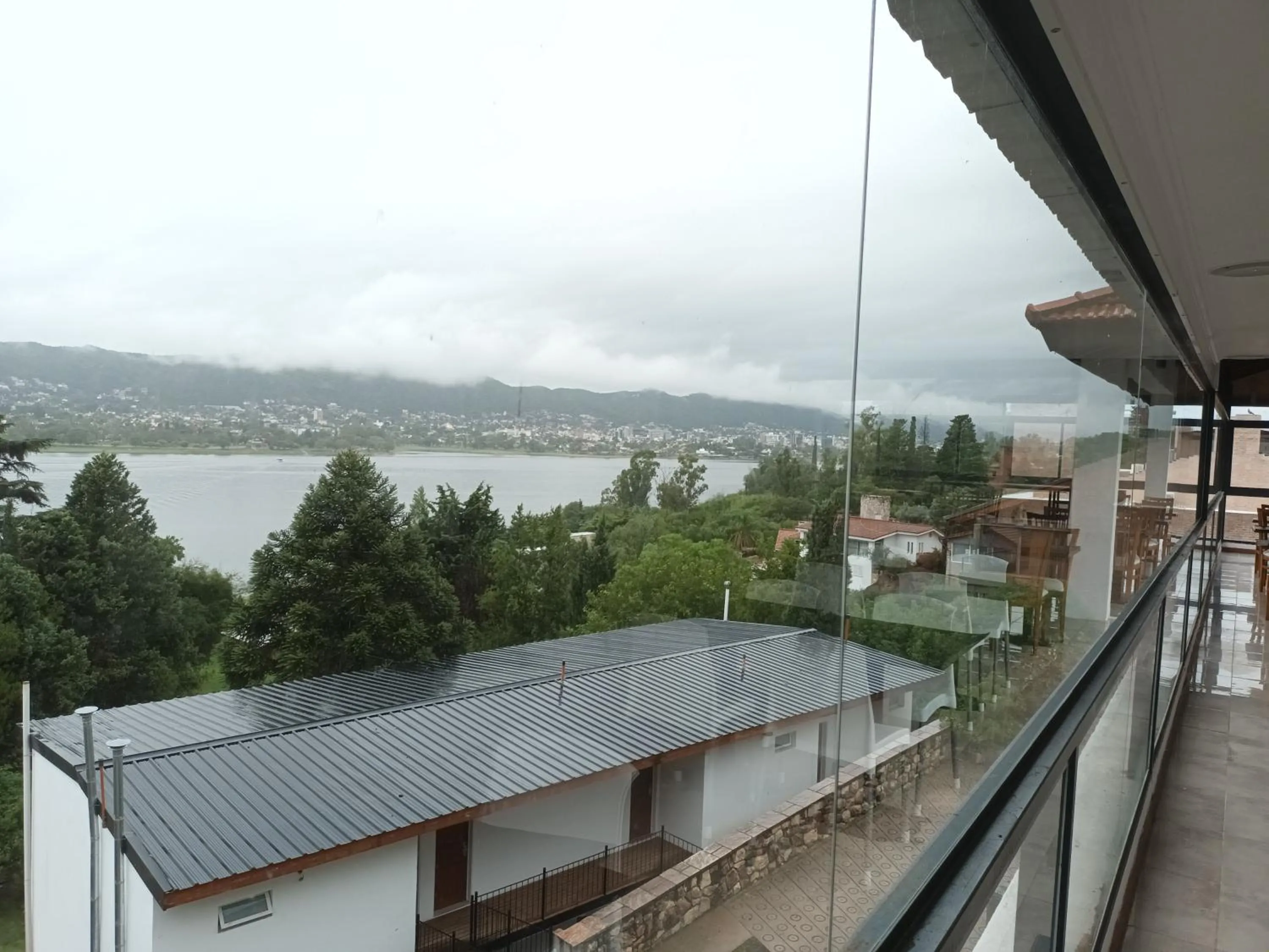 Tagore Suites Hotel
