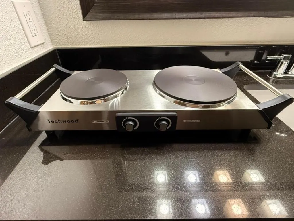 Hotel Wave at Rehoboth Beach