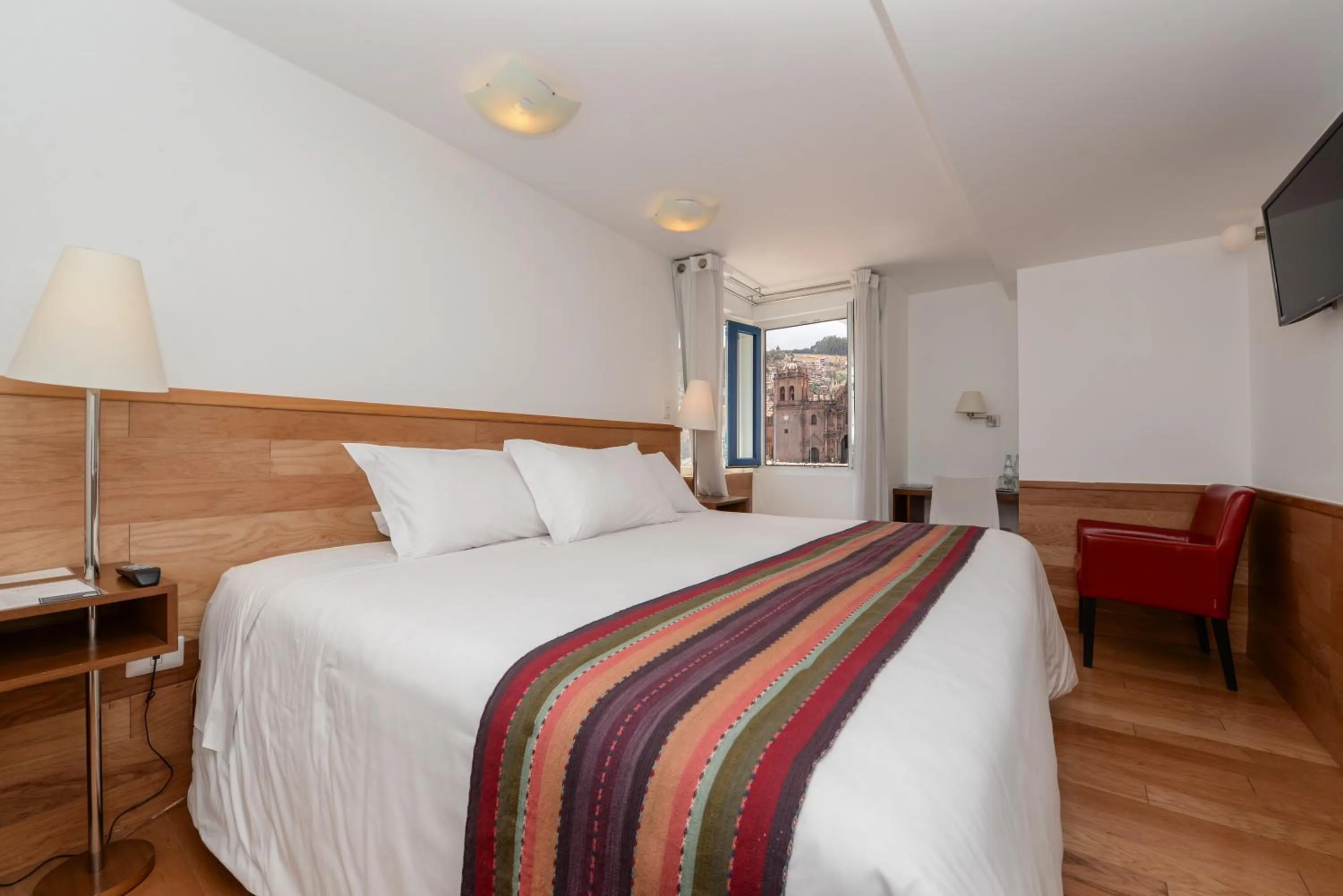 Photo of the whole room, Bed in Hotel Plaza de Armas Cusco