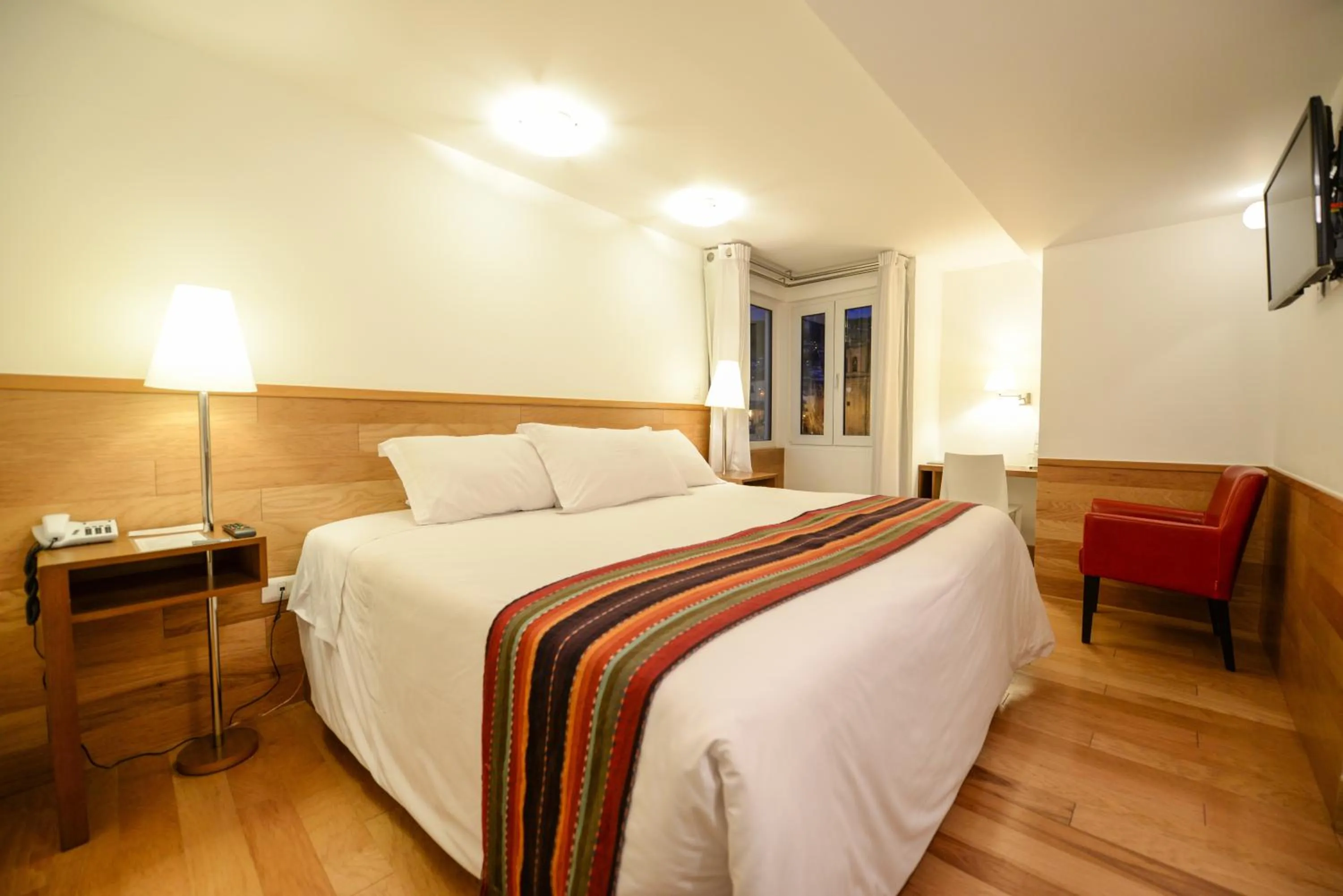 Photo of the whole room, Bed in Hotel Plaza de Armas Cusco