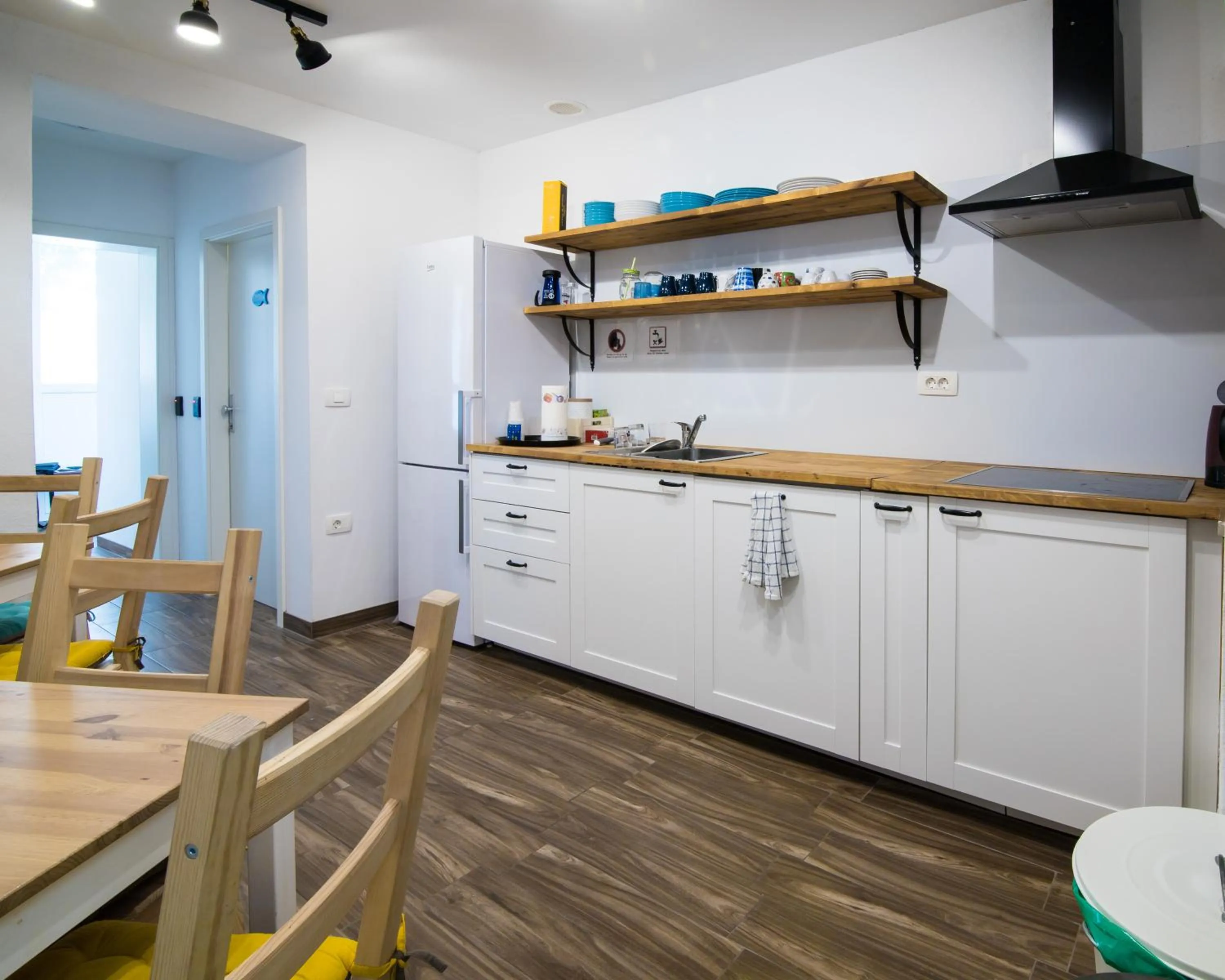 Kitchen or kitchenette in Sobe Argo Izola