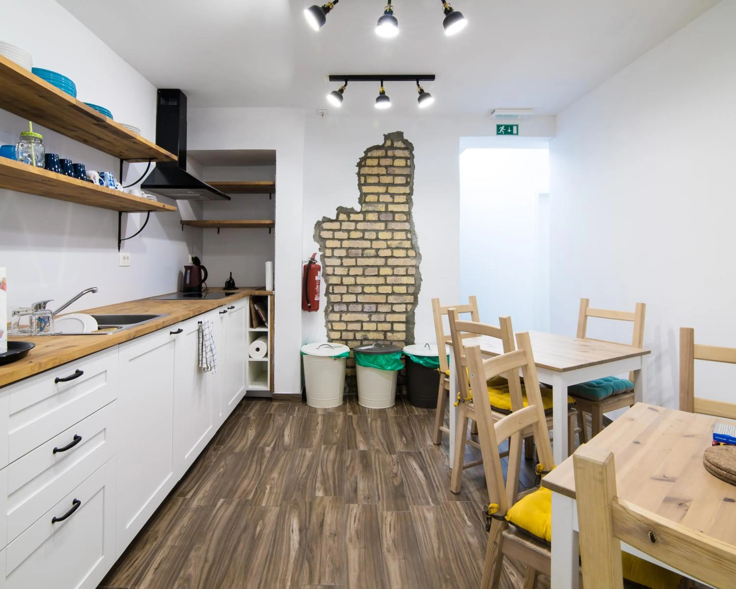 Dining area in Sobe Argo Izola