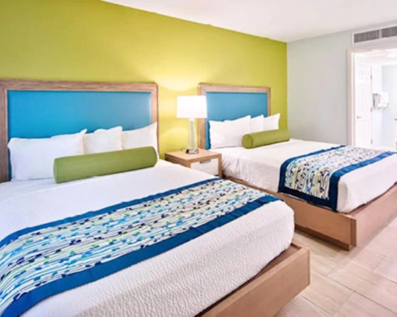 Bedroom, Bed in Grand Seas by Exploria Resorts