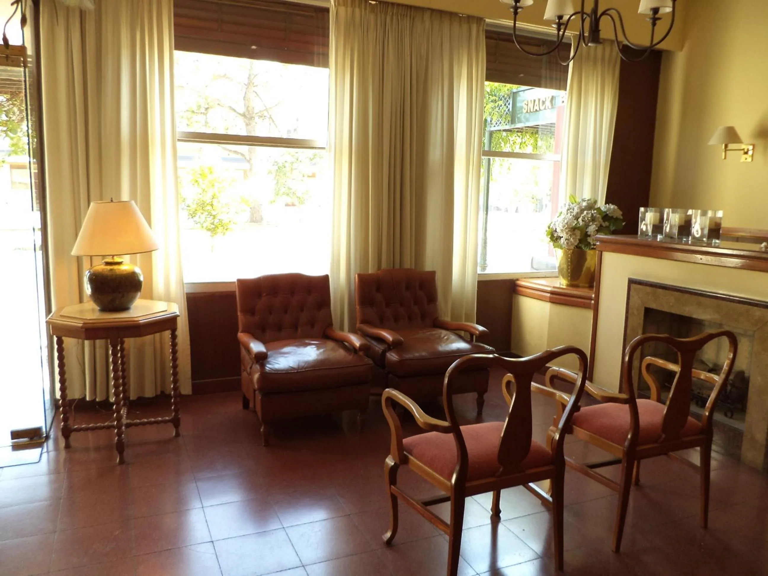 Cordoba Yolanda Hotel