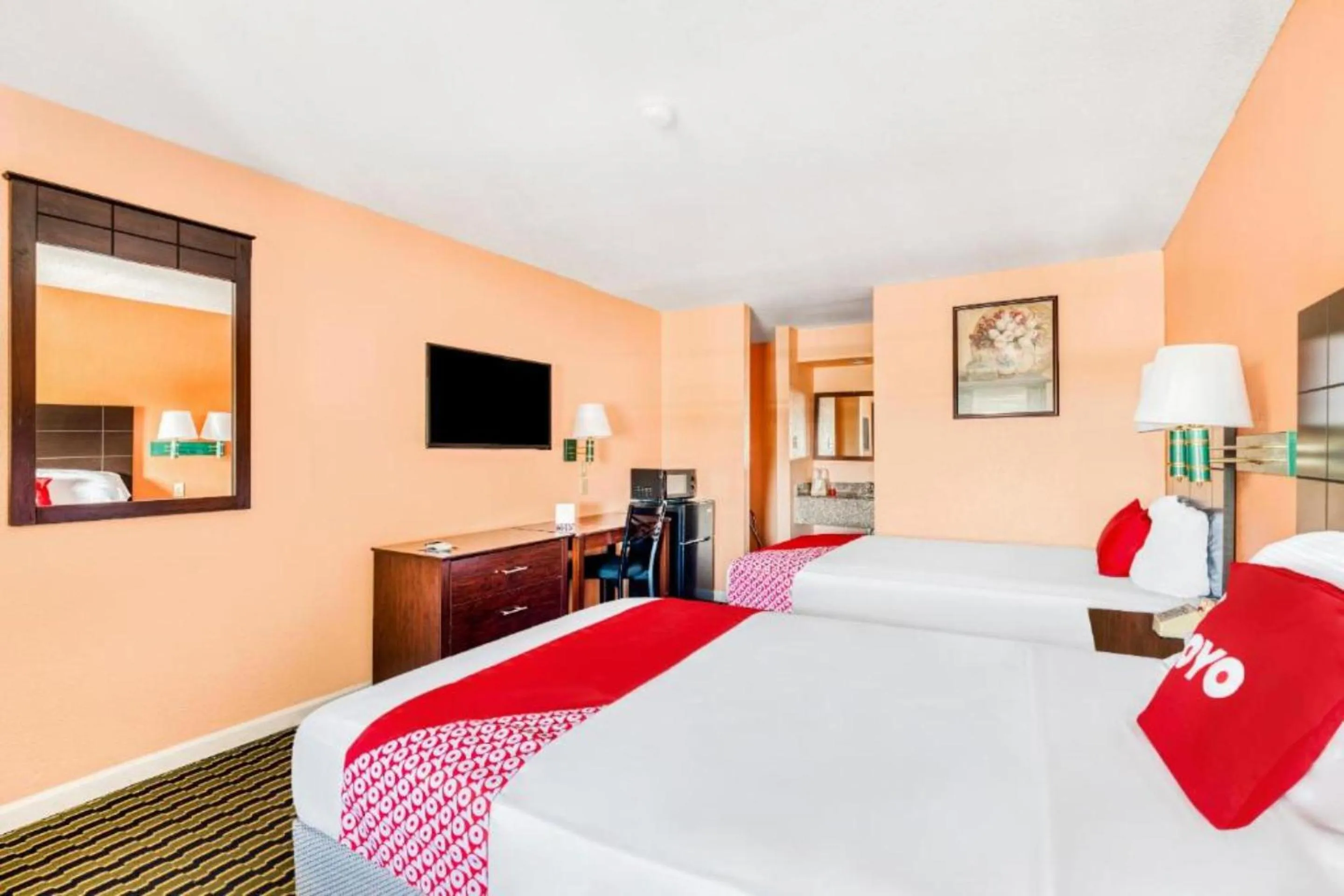 Bedroom in OYO Hotel Channelview I-10